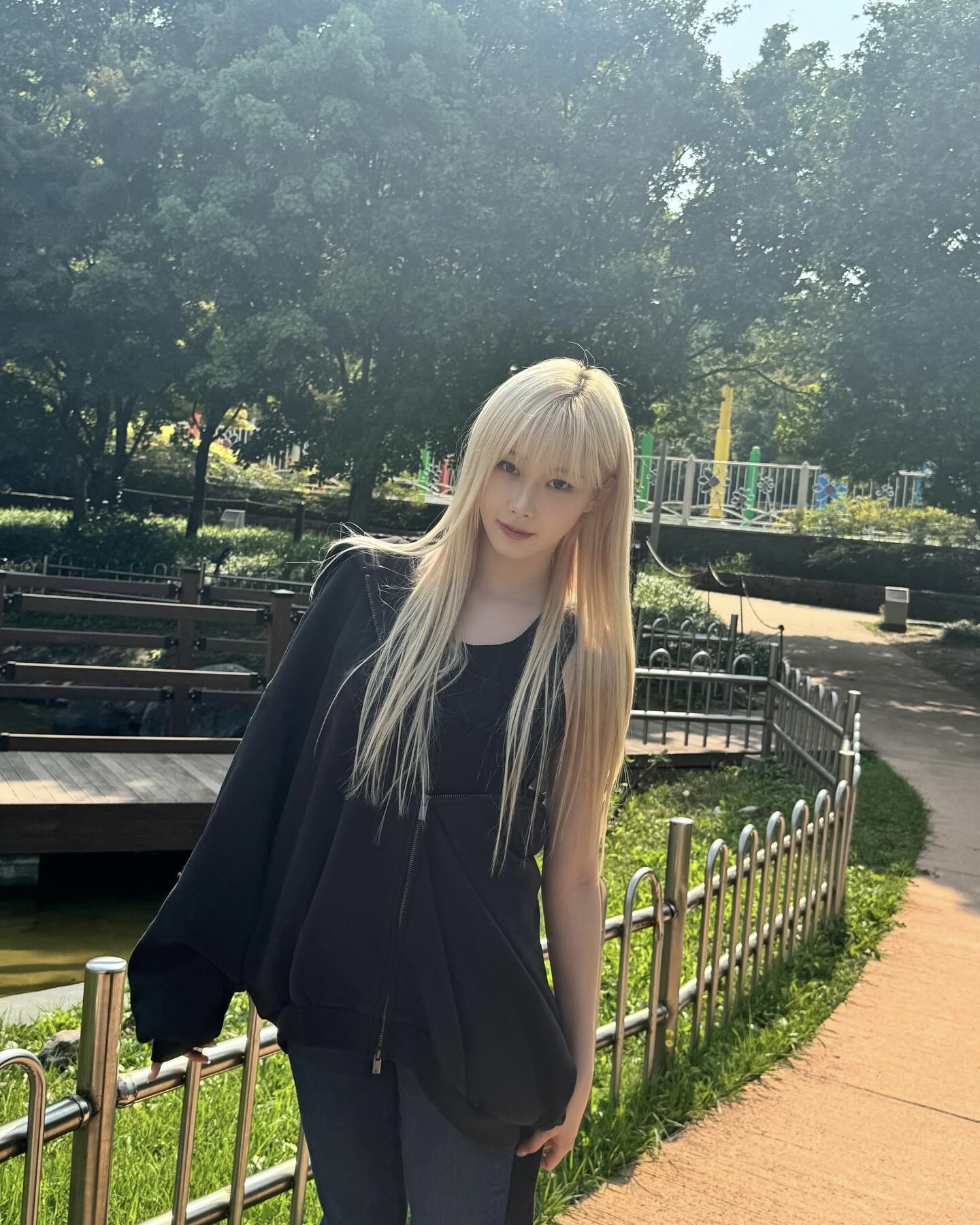 후드집업 하나로 포근하게💛
편안하면서도 간절기에 딱 어울리는 데일리 후드집업🧵✨ 이미지4