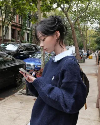 셔츠랑 니트는 찰떡 레이어드 조합🧵
다가오는 가을에는 레이어드로 센스 있는 데일리룩 완성🧶🤍 이미지