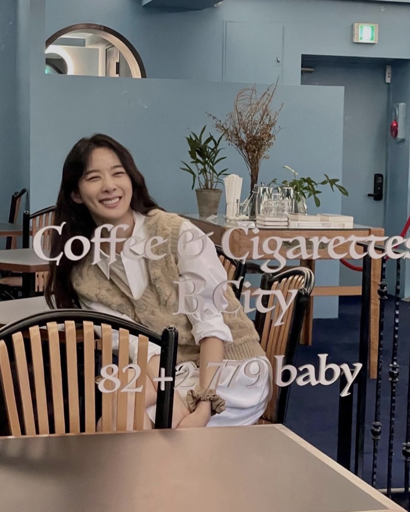 셔츠랑 니트는 찰떡 레이어드 조합🧵
다가오는 가을에는 레이어드로 센스 있는 데일리룩 완성🧶🤍 이미지