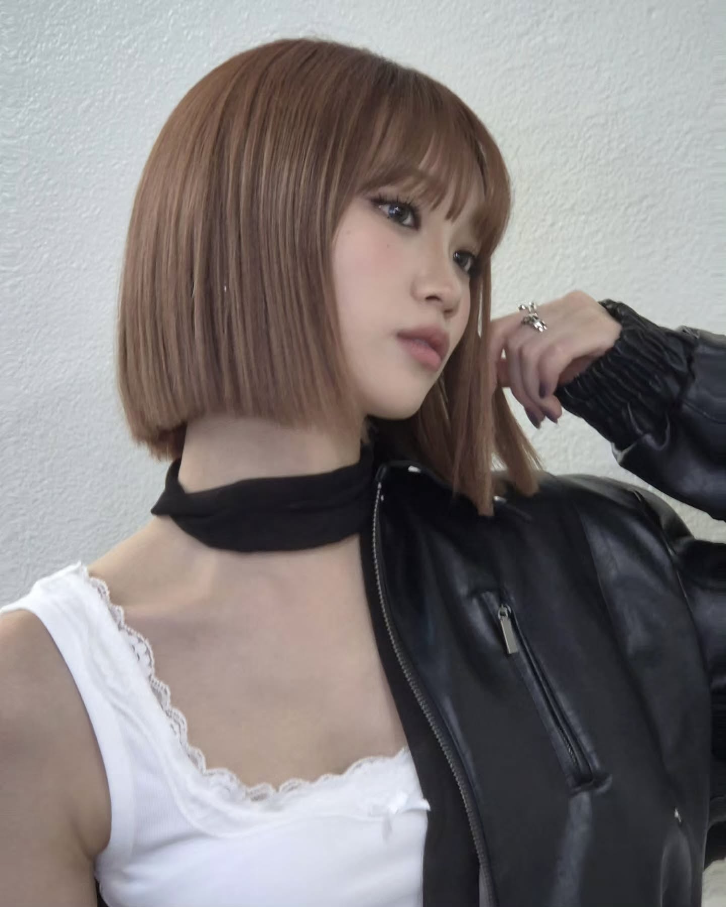 이렇게 예쁜 단발 본 적 있어?💇‍♀️
간절기 무드에 어울리는 단발 헤어로 세련된 매력까지 챙기기✨ 이미지