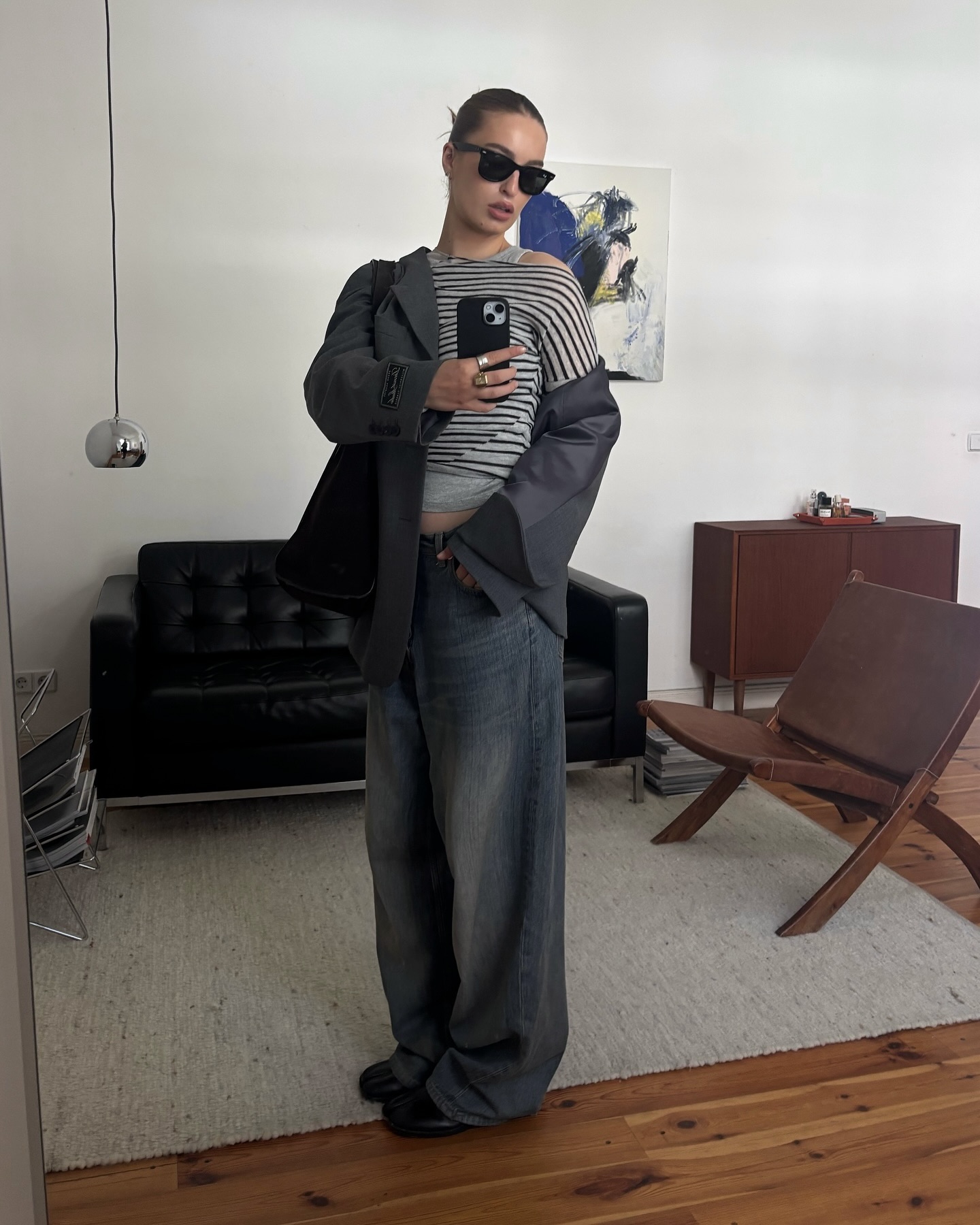 데님 팬츠는 오늘도 변신 중🌀
가을 오면 자연스레 떠오르는 완벽 조합🍂🖤데님 팬츠와 자켓 이미지7