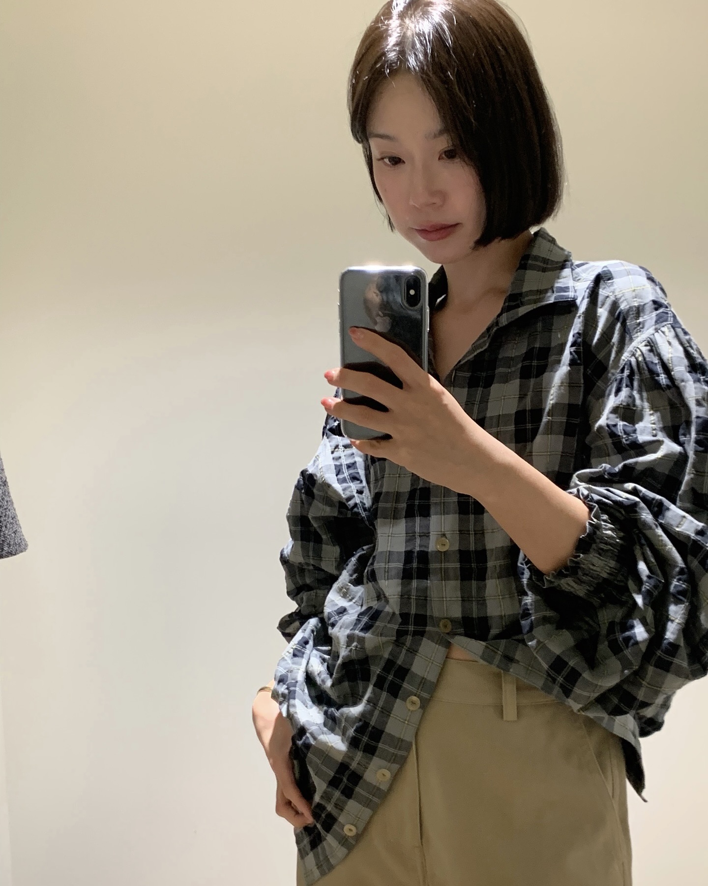 옷잘알들은 베이지 팬츠 입어💁🏻‍♀️
여름엔 데님 가을엔 역시 베이지 팬츠지🤎💫 스타일링 참고해 보세요 이미지3