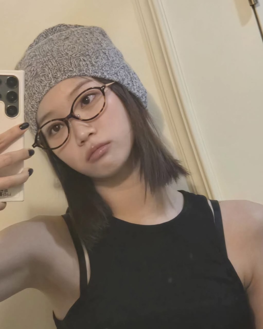 비니로 완성하는 간절기 코디🖤
덥지 않고 딱 좋은 날씨에는 비니로 데일리룩 완성하기✨🧶 이미지2
