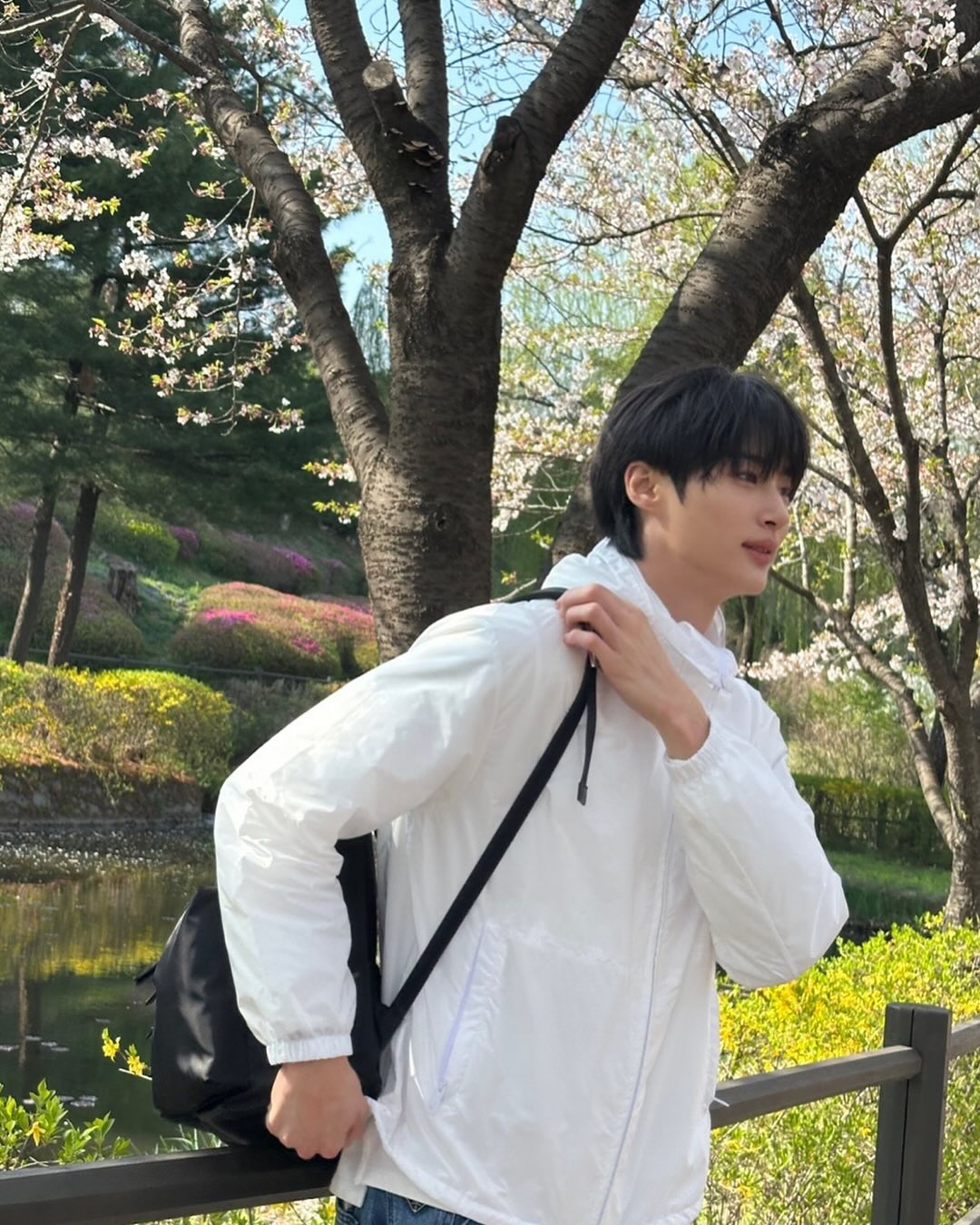 이 계절은 바람막이가 최고👽 이미지7