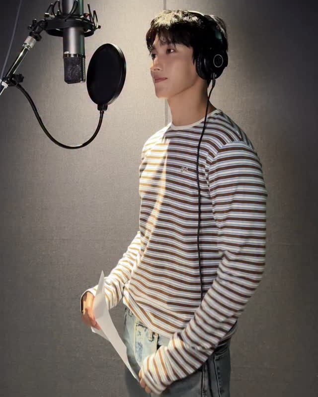 얇은 스트라이프 티 툭🎲 이미지5