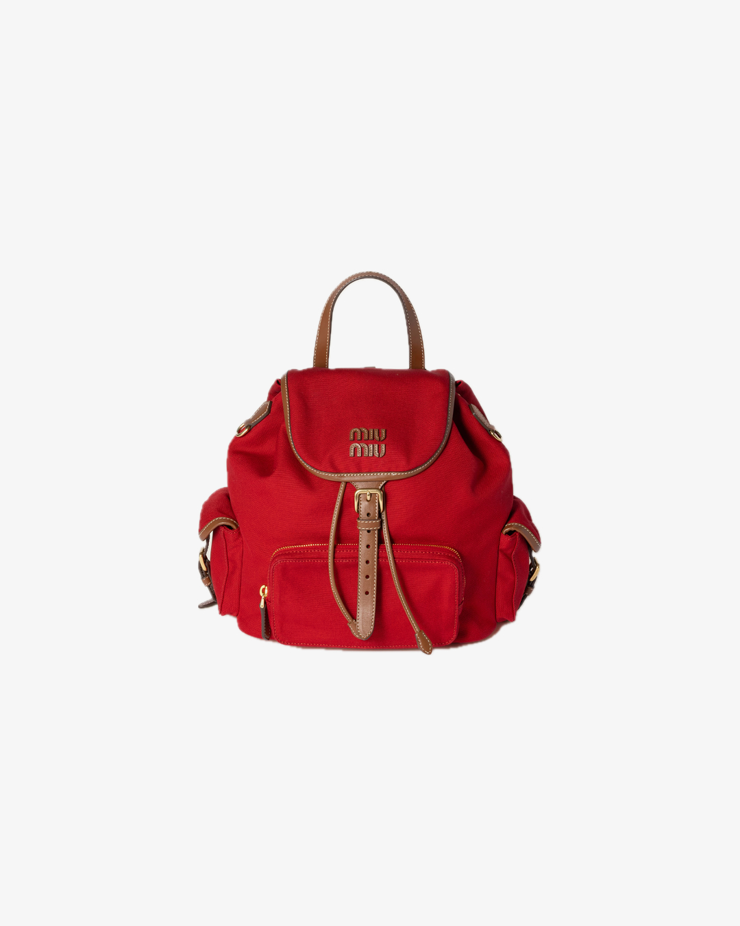 가을 등짝 전세낼 백팩💁🏻♀️
사계절 내내 착용하기 좋은 착붙 아이템🖤🎒백팩 참고해 보자
백팩 고민 중이라면, 셀럽픽 럭셔리 백팩 3가지 참고해 보세요.
1. 프라다 미디엄 리나일론 백팩, 300만 원대
카리나가 착용한 백팩은 가볍고 내구성 있는 리사이클 나일론 소재로 내부와 외부에 포켓이 있어 실용적이며, 트라이앵글 로고가 특징인 아이템입니다. 카리나는 미니스커트와 매치해 트렌디한 캠퍼스룩을 연출했습니다.
2. 펜디 블랙 가죽 백팩, 300만 원대
유나가 든 가방은 플랩형 마그네틱 버튼과 가죽 드로스트링 잠금으로 실용적이고, 골드 금속 장식인 FF 클래스프 장식이 돋보이는 제품입니다. 유나는 빈티지한 그레이 팬츠와 매치해 차분하고 시크한 룩을 완성했습니다.
3. 미우미우 캔퍼스 가죽 백팩, 300만 원대
정채연이 착용한 백팩은 레드 캔퍼스와 가죽 조합으로 캐주얼한 무드가 돋보이며, 조절 가능한 숄더 스트랩으로 편안한 착용감이 특징이죠. 정채연은 플리츠스커트와 후드집업을 매치해 발랄하면서도 키치한 스타일을 완성했습니다. 이미지9