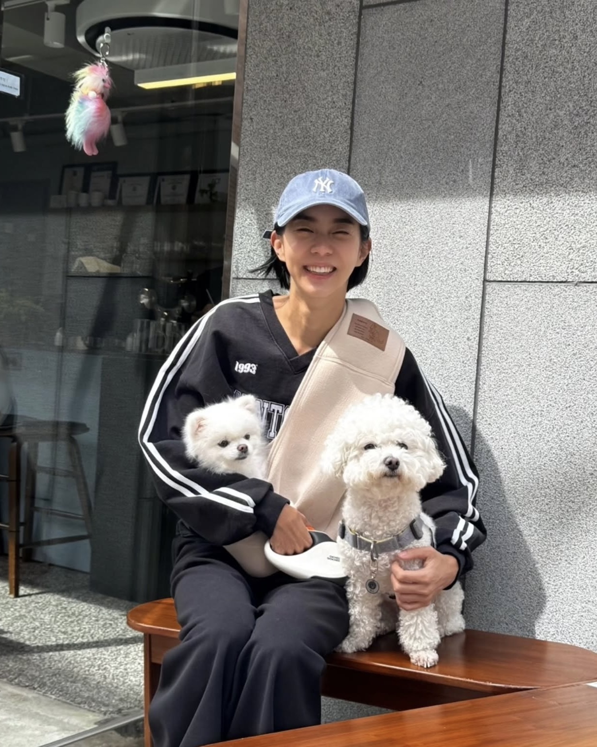 오늘은 어떤 맨투맨을 입을까?🏈
휘뚜루마뚜루 입기 좋은 셀럽 맨투맨 참고해서👀🗂️뚝딱 골라보자 이미지4