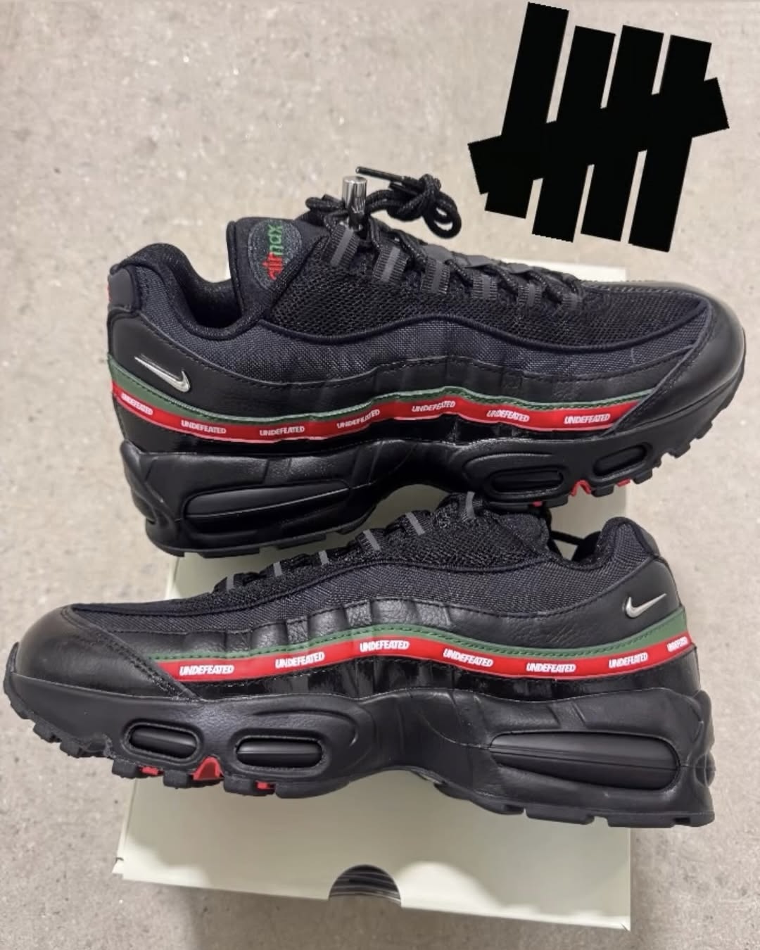 에어맥스95로 돌아온 언디핏🔥 이미지