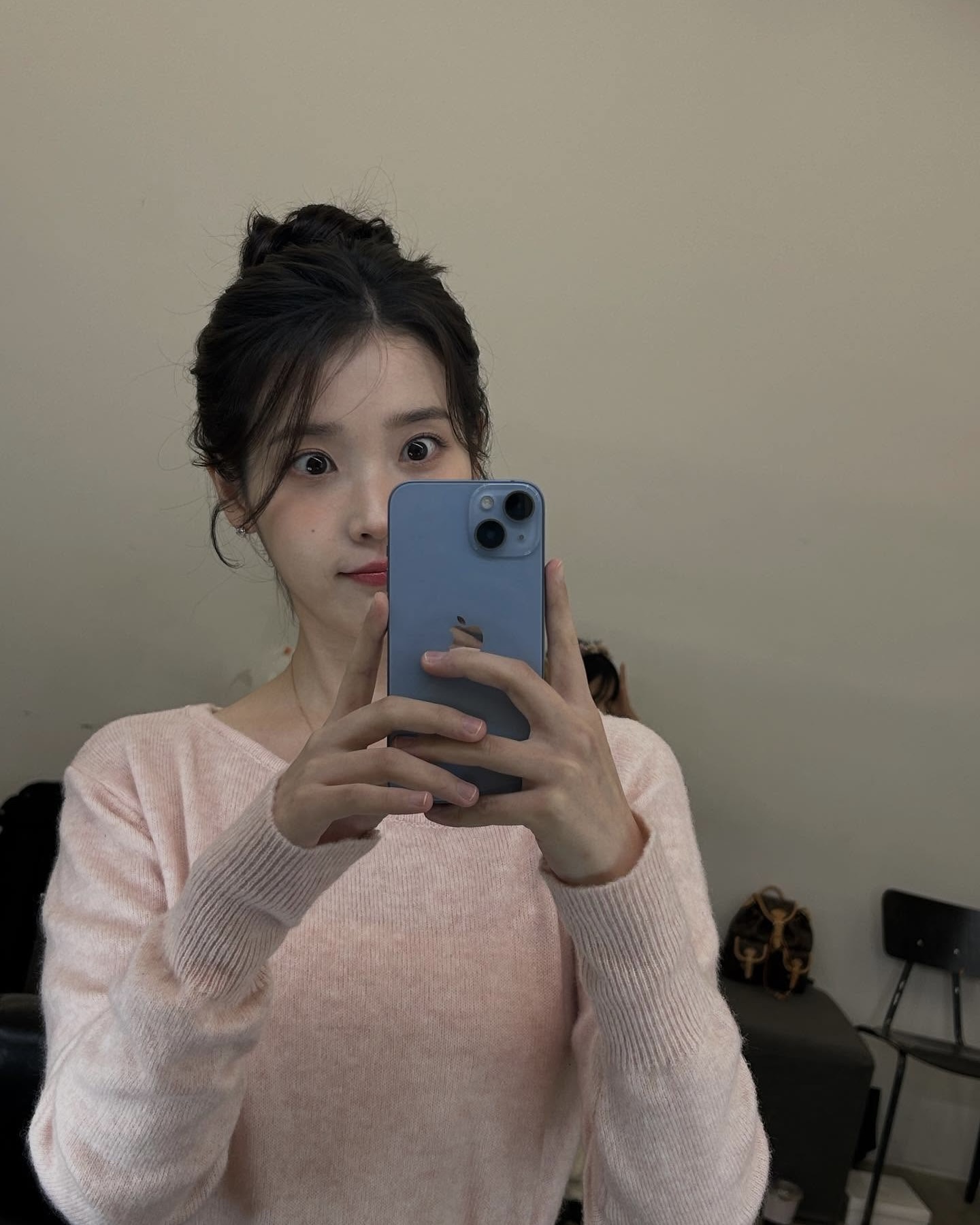 주말엔 내추럴하게 똥머리하자💞
드라이? 고데기? 그런 거 몰라요🧚🏻😌편한게 최고야 이미지3
