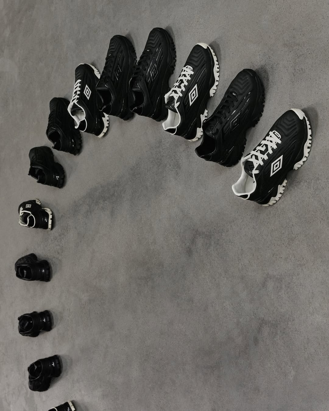 블랙감성 엄브로 x 레인스🐦‍⬛ 이미지3