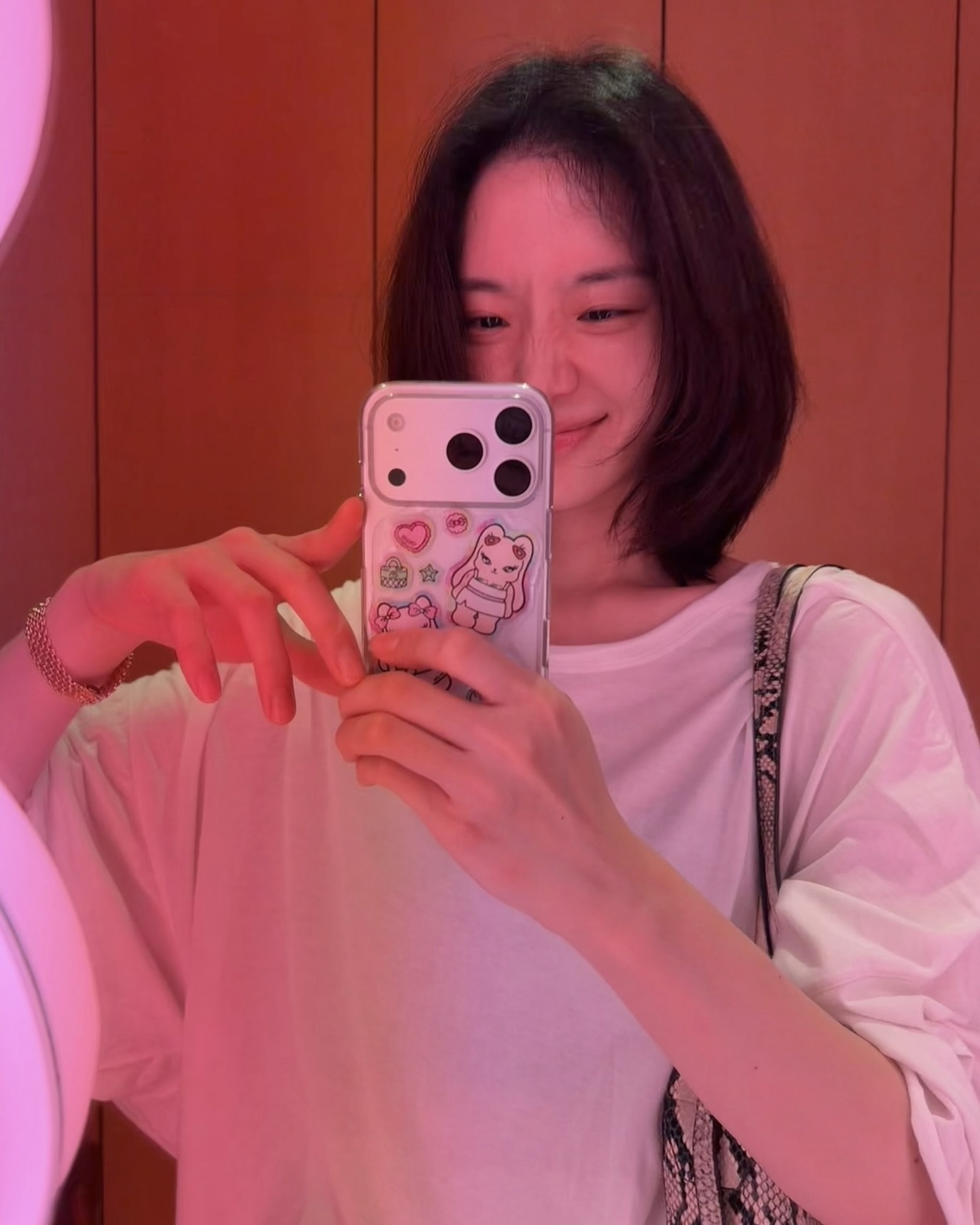 단발이 좋다고 말해🤫
계절 바뀔 때마다 또다시 오는 단발병🤎🍁 이미지2