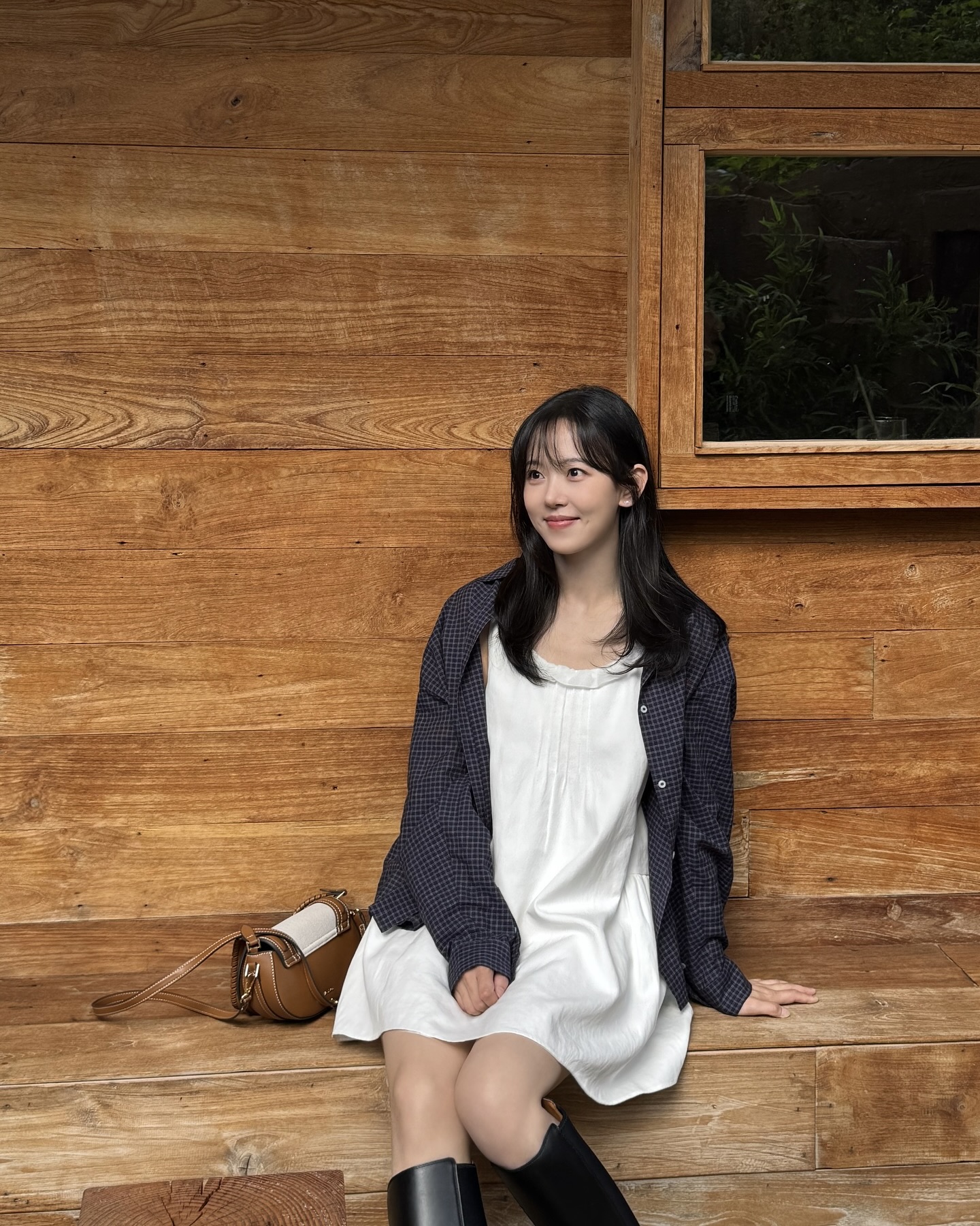 꾸안꾸 룩 필수템, 체크 셔츠🧚🏻
짧은 가을🍁😮‍💨추워지기 전에 체크 셔츠 얼른 꺼내 입자 이미지6