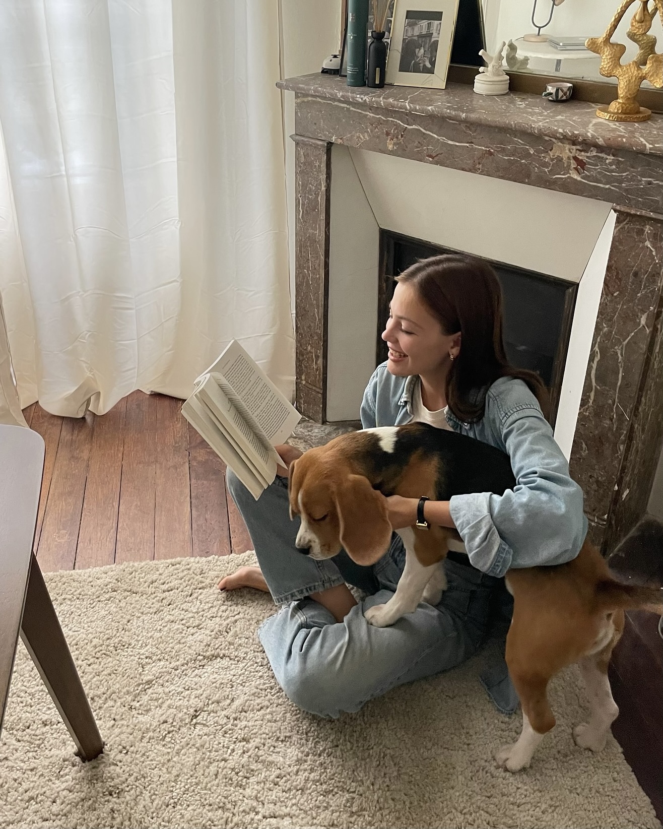 청청이 촌스럽다고? 이건 클래식✨
셋업이라 간편하고 스타일까지 챙기는 청청 패션💙🩵따라 해보자 이미지6