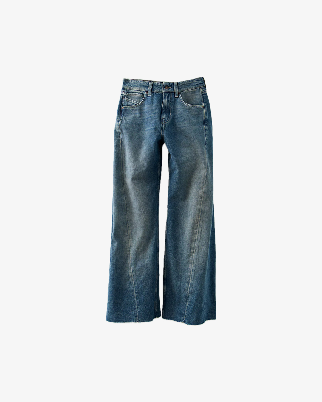 아직 워싱 데님 팬츠가 없다고?😮
워싱 데님 팬츠 하나로 밋밋한 룩에 생기와 포인트를 더하자💙💫
각자 다른 매력을 지닌 데님 3가지를 참고해 보세요.
1. 자라 진즈 와이드 레그 티로알토, 5만 원대
하이웨스트 디자인에 긴 기장과 와이드 핏으로 빈티지한 워싱이 돋보이는 제품입니다. 롱 슬리브와 베이지 재킷을 매치하면 깔끔하면서도 모던한 룩을 완성할 수 있습니다.
2. 리바이스 신치 배기 진, 9만 원대
워싱 처리된 코튼 소재로 하이웨스트에 스트레이트 실루엣인 팬츠입니다. 허리 뒷부분에 버클 형태인 신치 스트랩이 달려있어 벨트 없이 허리를 조절할 수 있습니다. 이 데님 팬츠와 트렌치코트를 매치하면 클래식한 가을룩을 완성할 수 있습니다.
3. 프리 피플 위 더 프리 올터 이고 보이프렌드 진, 21만 원대
자연스럽게 색이 빠진 페이딩과 주름진 듯한 위스커링 디테일이 보헤미안 무드를 살리고, 앞면에 트위스트 솔기 디테일이 돋보이는 제품입니다. 화이트 롱 슬리브와 매치하면 캐주얼하면서도 트렌디한 룩을 연출할 수 있습니다. 이미지9