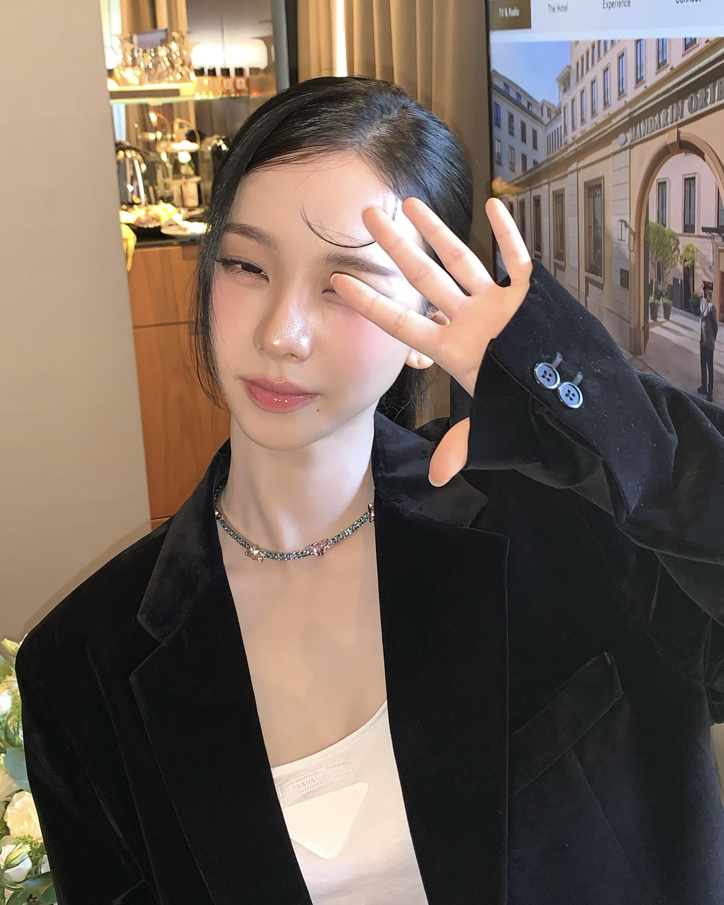 가을 분위기 제대로 살리고 싶다면🍁
차분함과 생기를 동시에 살리는💖💄 무화과 메이크업 해보자 이미지