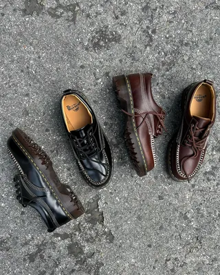 닥터마틴 로웰도 괜찮은데👞
이미지
