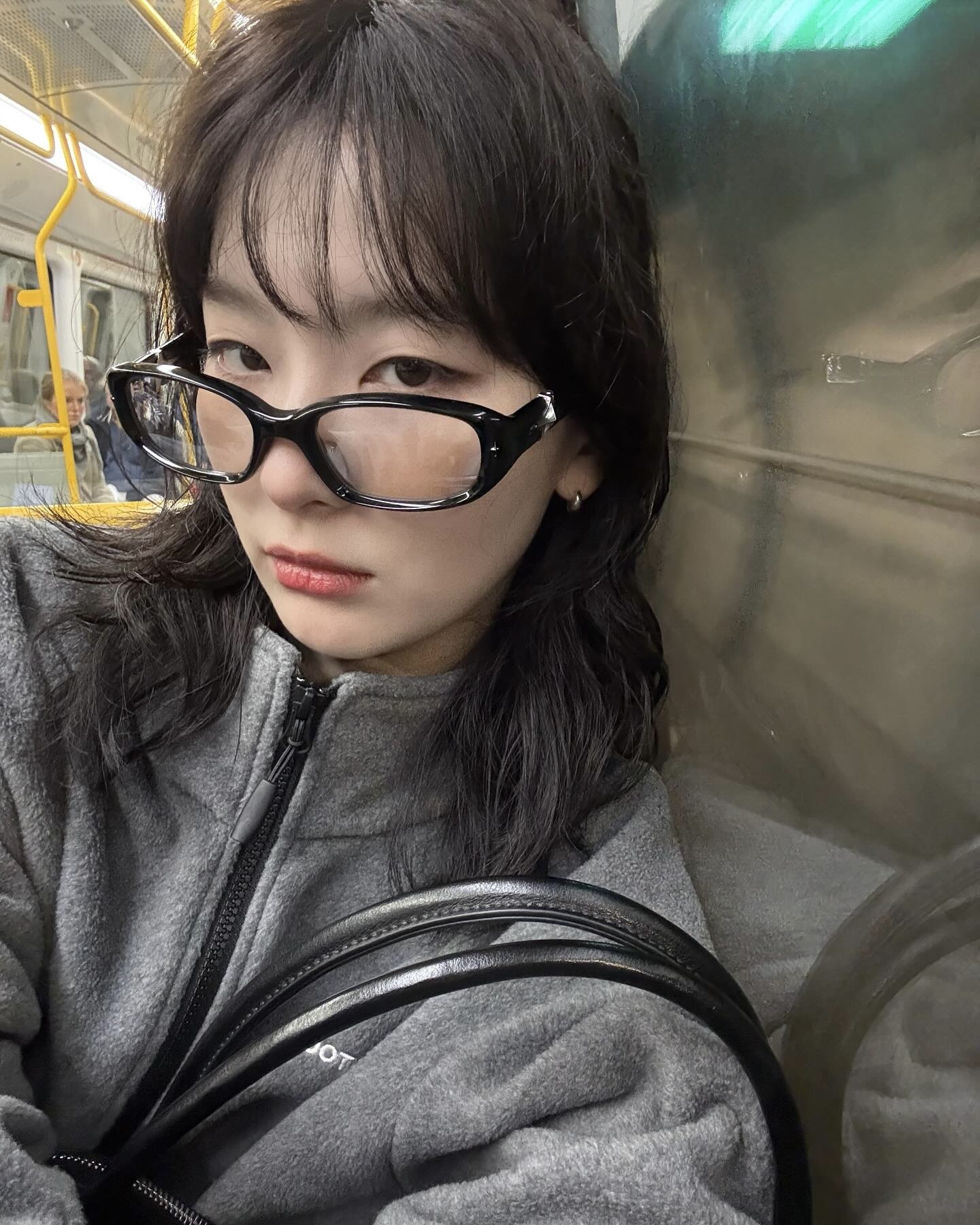 연관 토픽 이미지