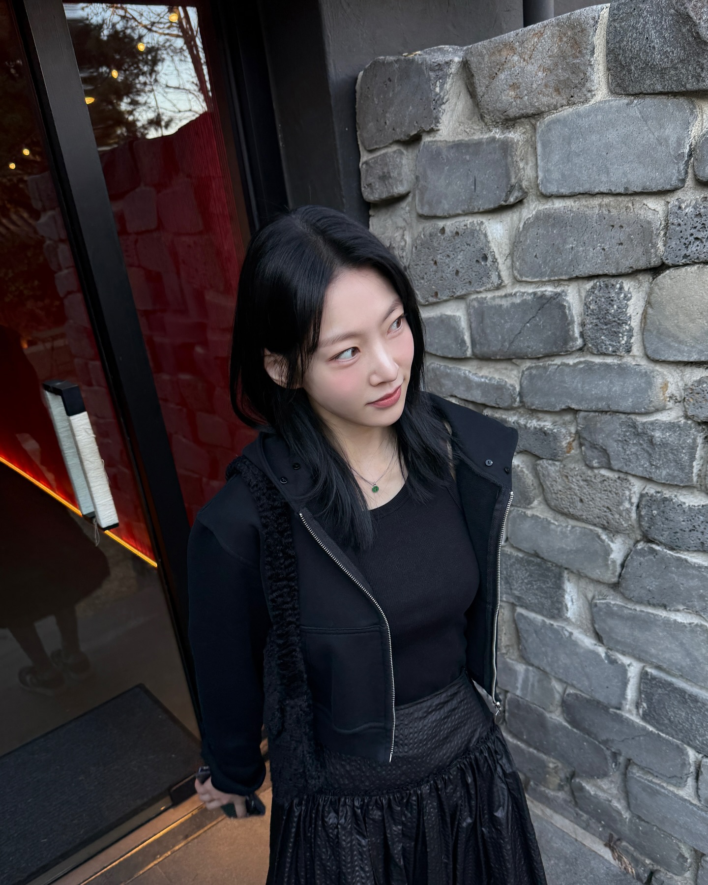 감기 걸리지 말고 후드 입자☕
편하게 입기 좋은 후드로 데일리 코디 완성하기🍁🤎 이미지2