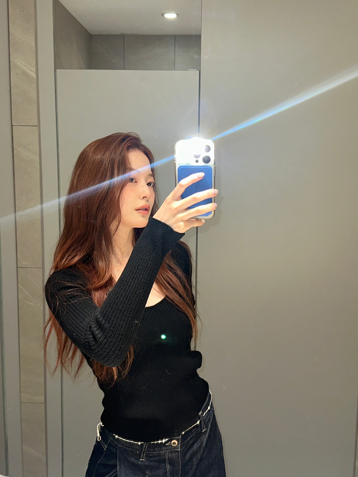 오늘도 입고 내일도 입을 니트🤍 입기만 해도 포근한 니트로 가을 분위기 내기🍁 이미지