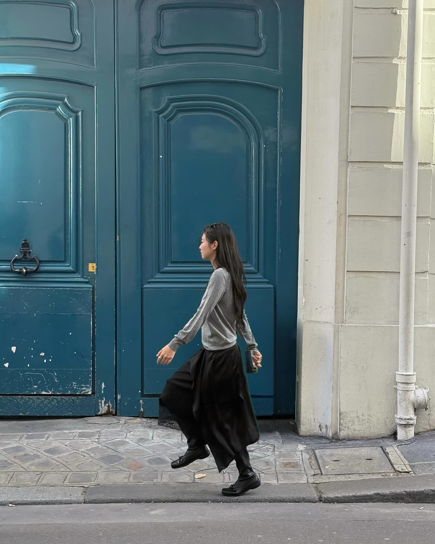 롱스커트의 계절이 왔어요🤎
가을에 제일 예쁜 롱스커트로 데일리룩 완성하기💫🍂 이미지7