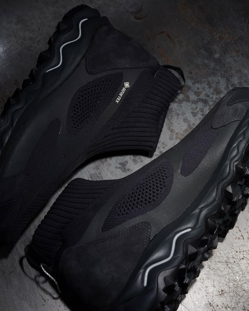 논네이티브 x 미즈노 삭스신발🧦 이미지