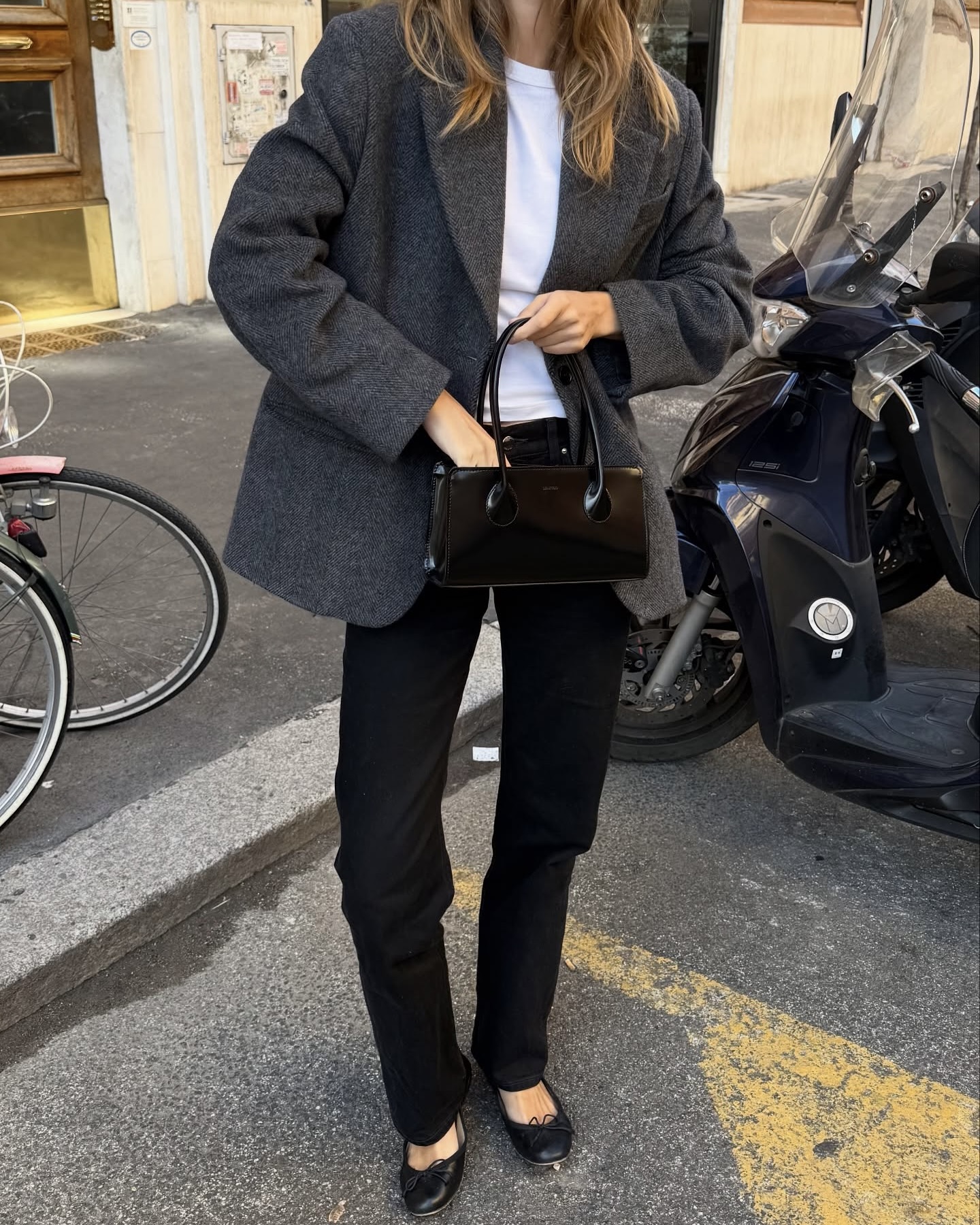 - 3kg처럼 보이는 시가렛 진✨
오버핏 말고 깔끔하게 떨어지는 슬림한 시가렛 진 입을 때👖🖤 이미지6