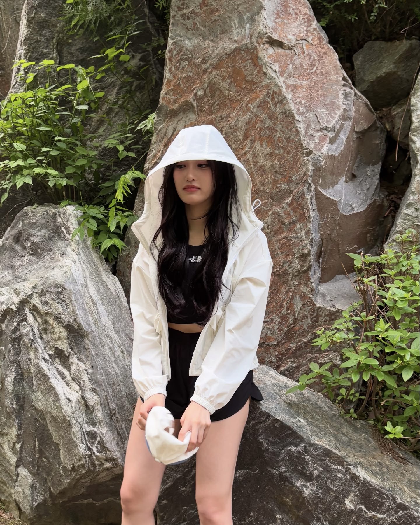 가을 러닝 좋은데..옷이 애매하네🤷🏻♀️
가을 러닝 코어💨🎶 셀럽처럼 센스 있게 입고 기분 좋게 달리자
이미지4