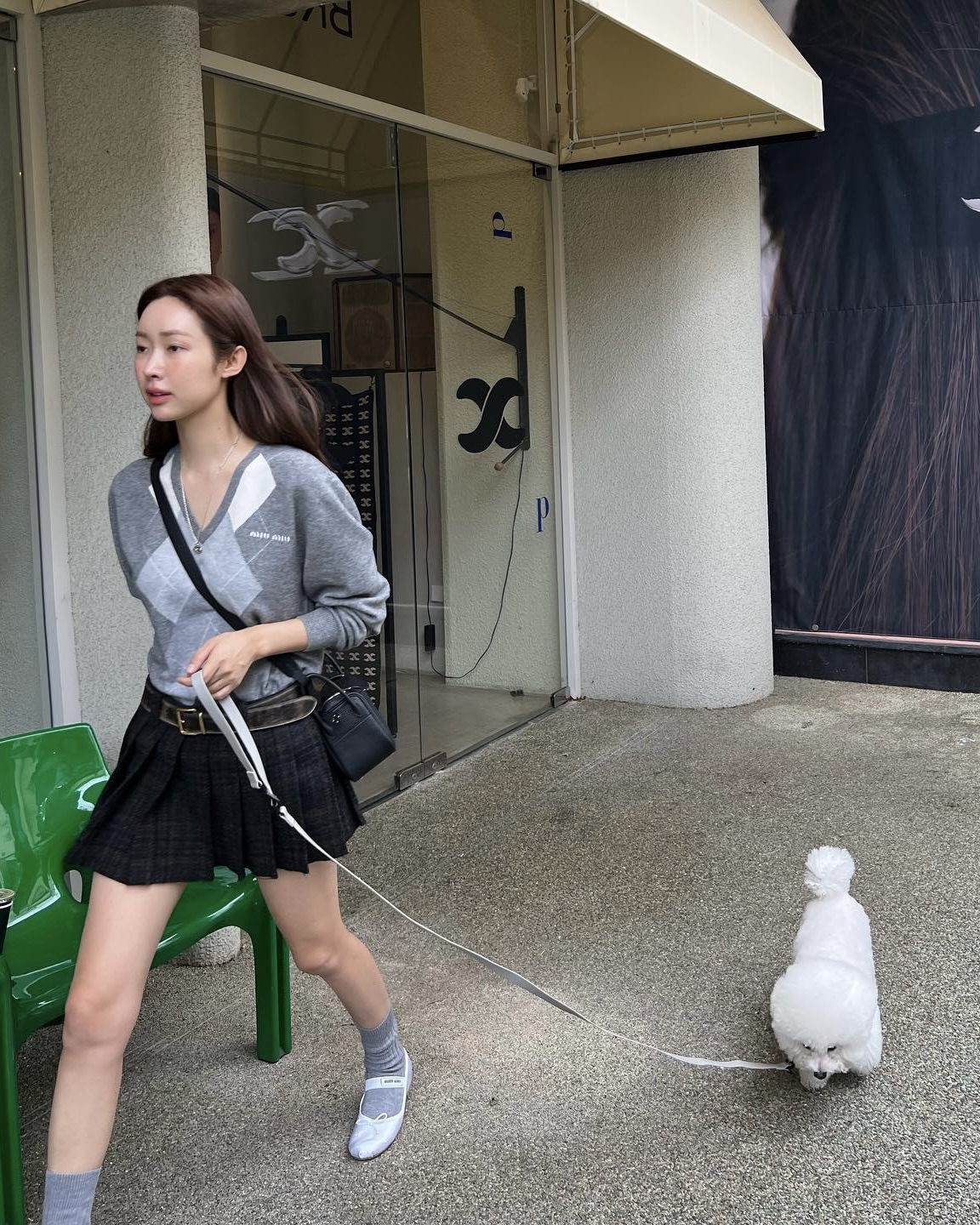 요즘엔 플랫한 게 유행이라는데✨ 이미지"