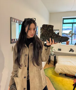겨울엔 목이 제일 따뜻해야 돼🖤
추운 날씨 필수템, 목폴라 하나면 충분해✨🌀 이미지