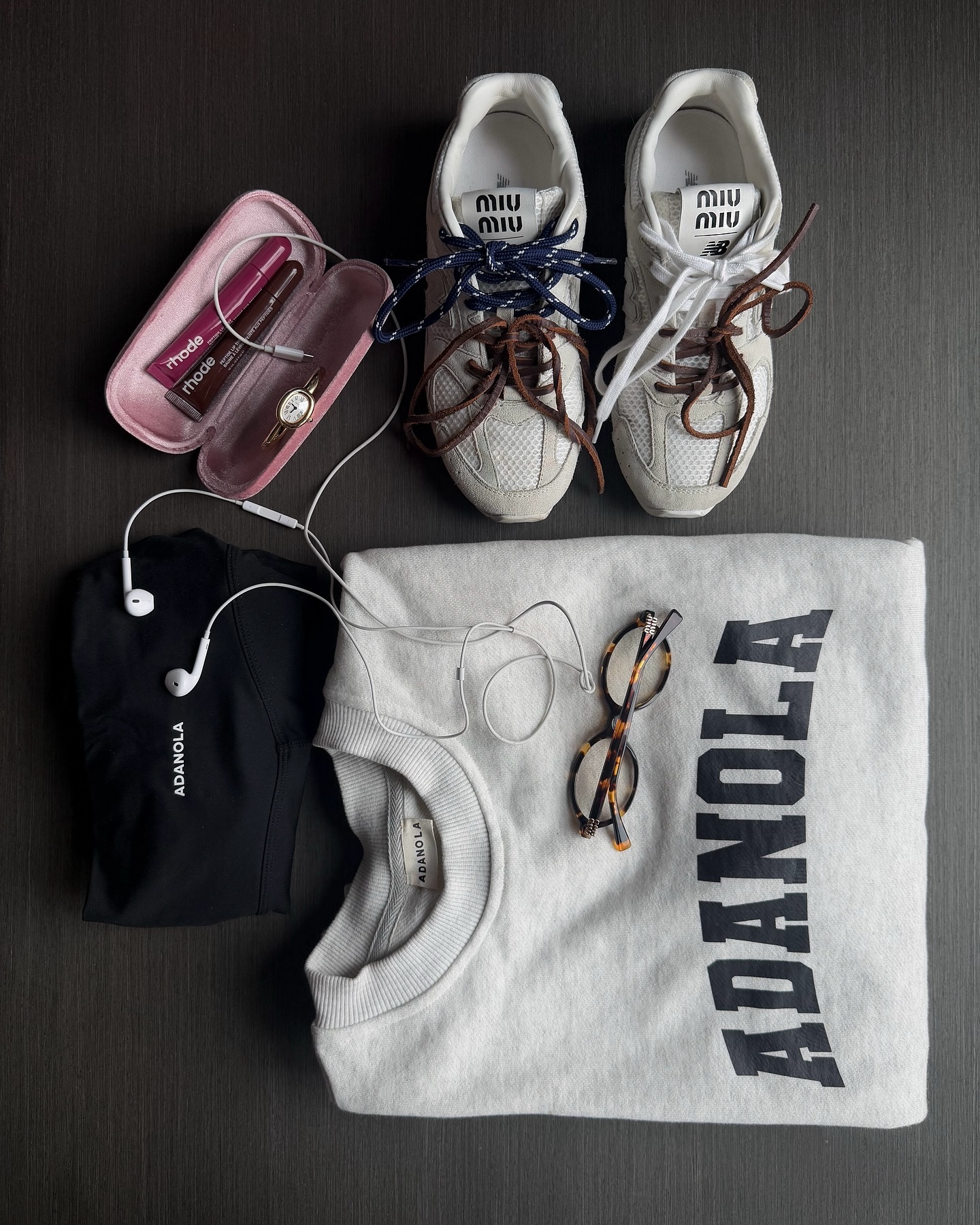 하루 종일 편한데 예쁜 게 포인트🩶 이미지"