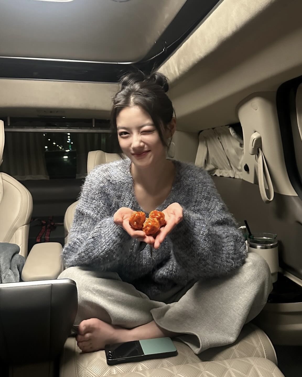 연관 토픽 이미지