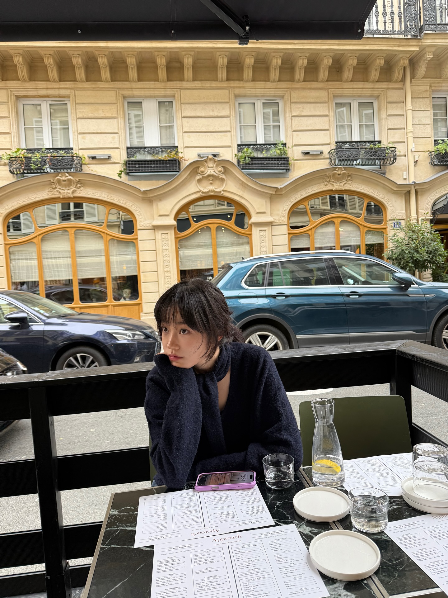 풀뱅 앞머리 여자들이 왜이리 예뻐😳
분위기부터 달라지는 풀뱅 앞머리 어때?💫💓 이미지2