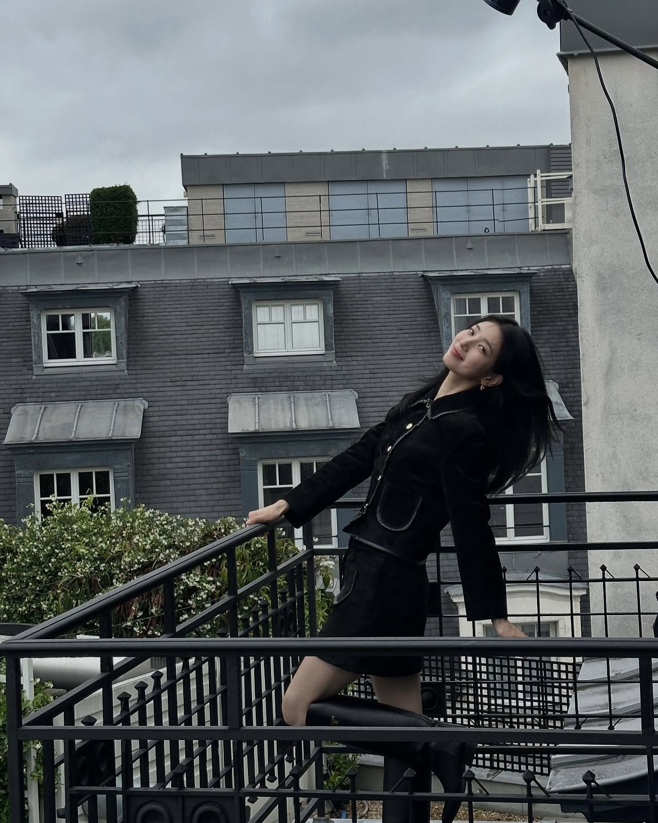 실패없는 가을 하객룩은 셋업이지🧚🏻
편안한 듯 고급스럽게✨🪄하객룩부터 출근룩까지 셋업으로 완성 이미지4