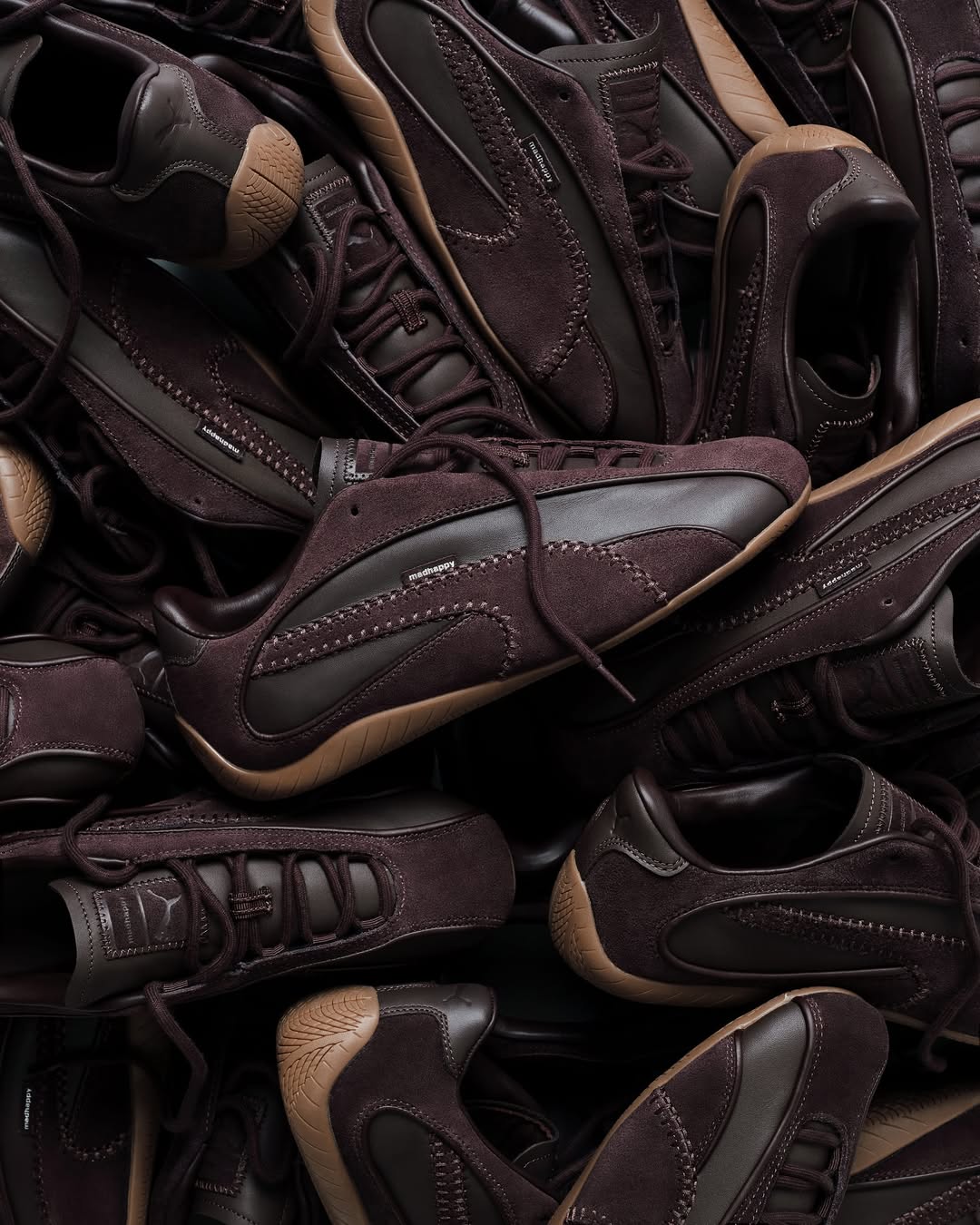 심플한 매드해피 x 푸마👟 이미지1