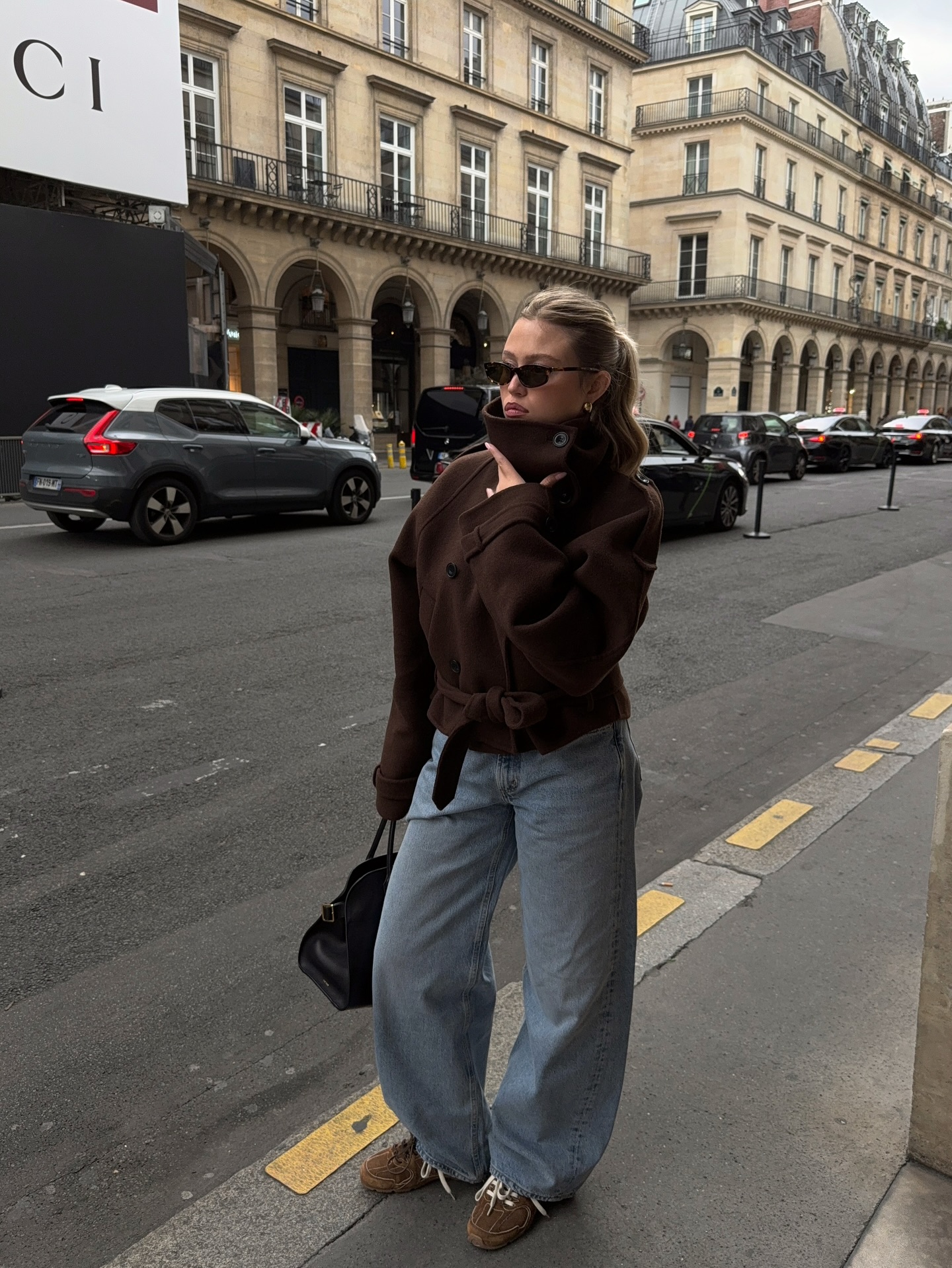 지금 날씨 가장 잘 어울리는 뮤발🤎
어떤 룩에도 찰떡인 뉴발 미우미우 운동화✨👀데일리로 제격이야 이미지6