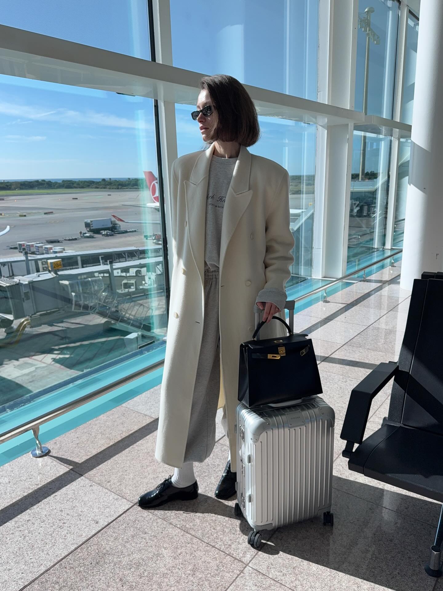 에르메스 백 코디 활용법💖
쌀쌀한 날엔 레더 자켓부터 코트까지, 세련된 데일리룩 완성✨ 이미지7