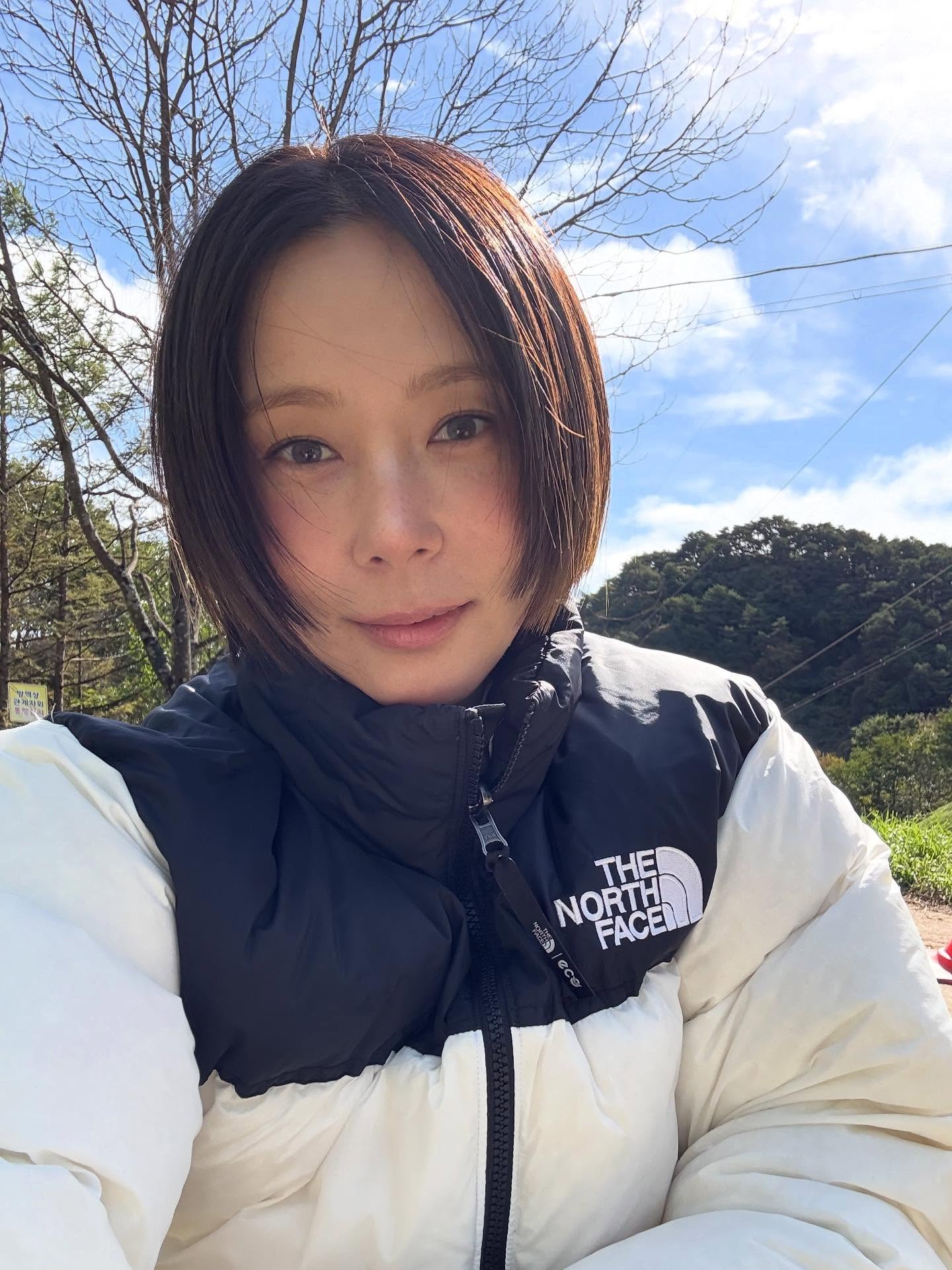 겨울에 믿을 건 이거 하나뿐이야🤍
아우터 중 따뜻함 일등 아우터는 바로 패딩🤫💖 이미지1