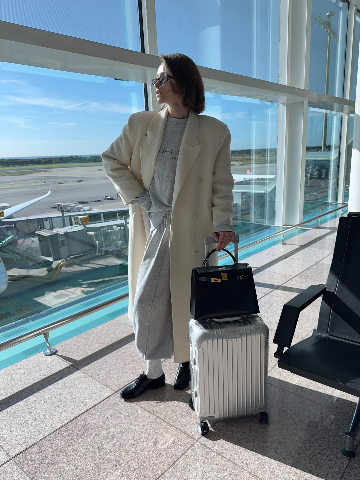 에르메스 백 코디 활용법💖
쌀쌀한 날엔 레더 자켓부터 코트까지, 세련된 데일리룩 완성✨ 이미지4