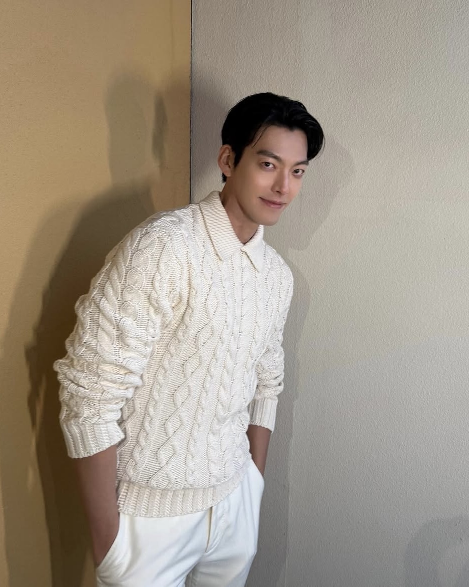 케이블니트 코디 정석 김우빈🧶 이미지4