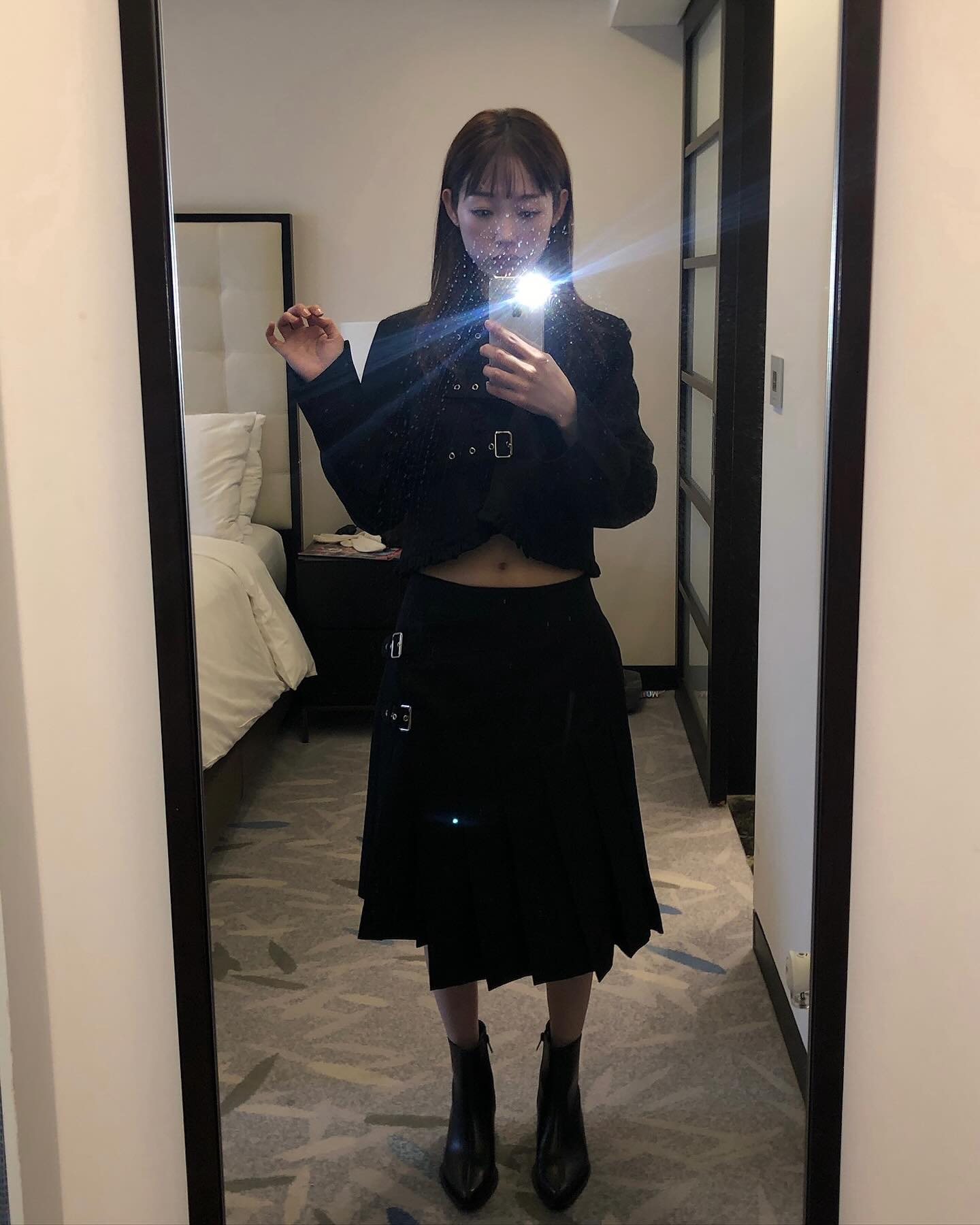 겨울에도 포기 못 하는 롱스커트🤎
치마 입고 싶은 날 분위기 채워줄 롱스커트 코디 모음💫 이미지7