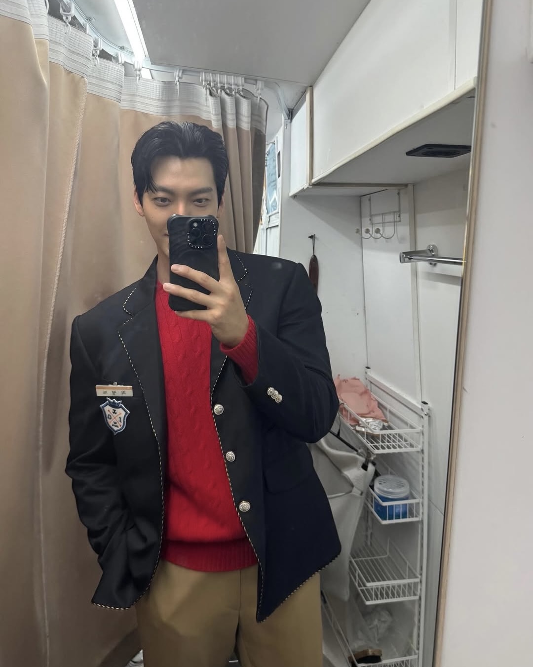 케이블니트 코디 정석 김우빈🧶 이미지8