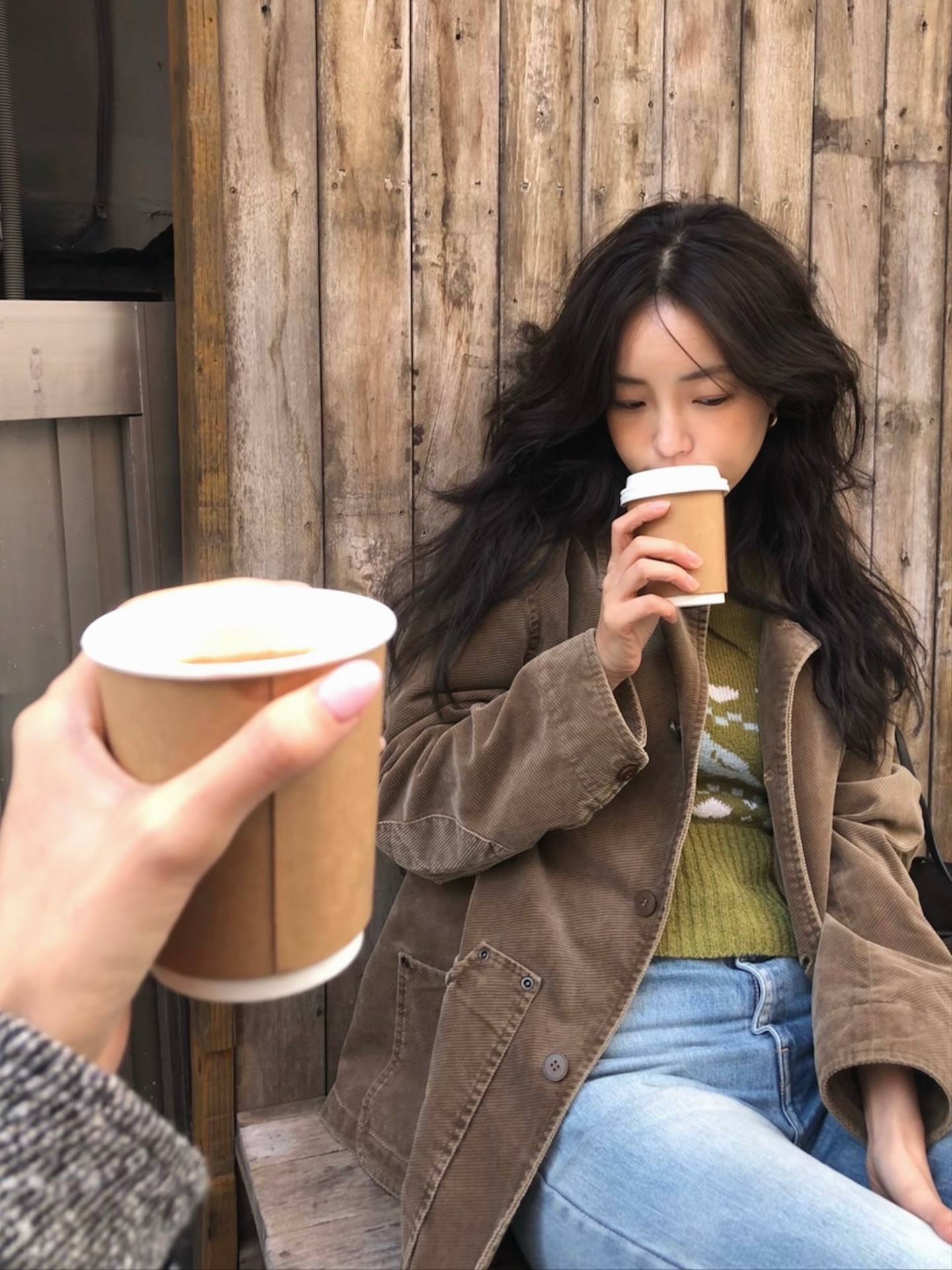 이제 코듀로이의 계절이야!🤎
포근한 코듀로이 셔츠로 따뜻함과 스타일 모두 챙겨 보자🧚🏻✅ 이미지6