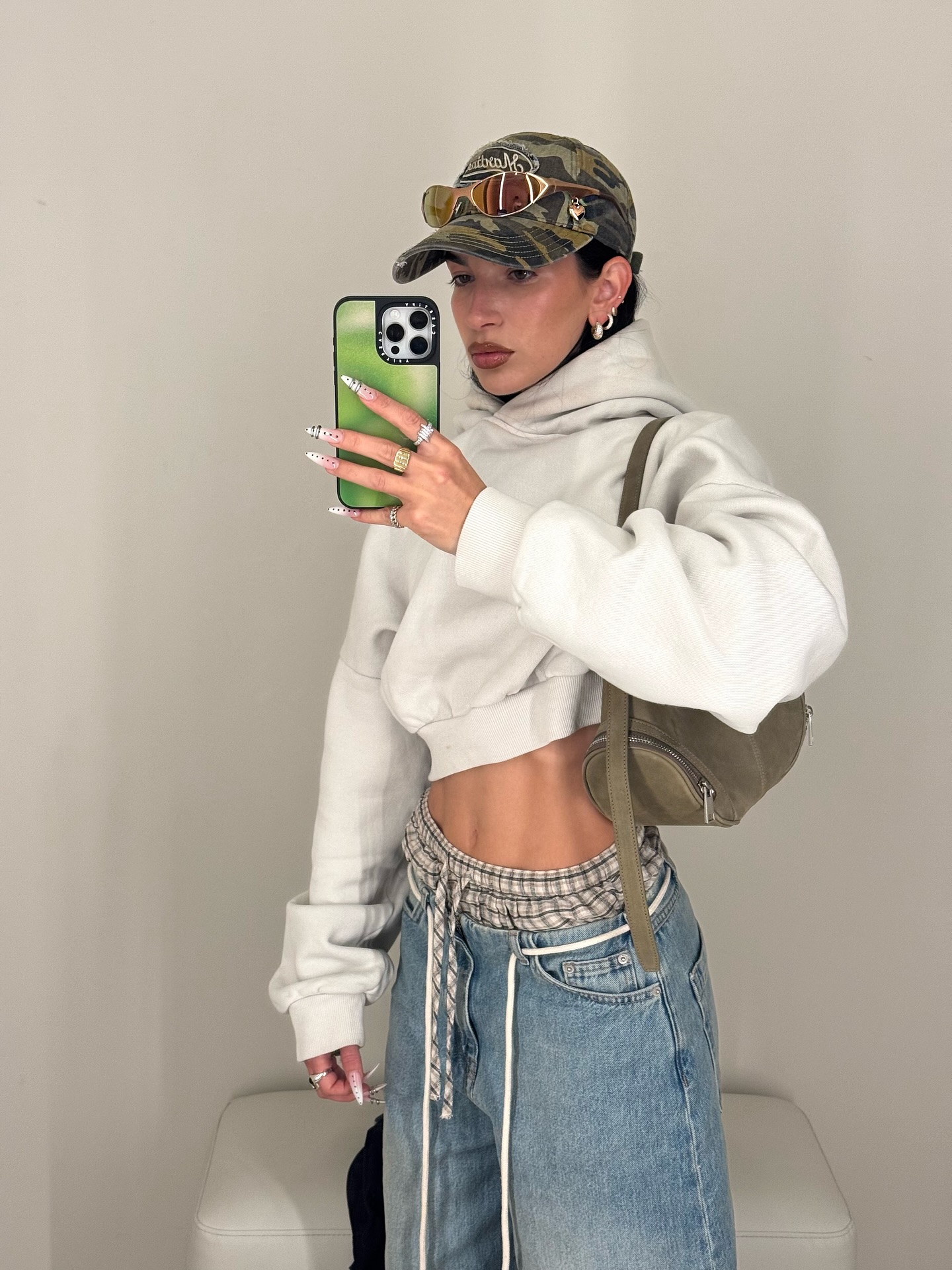 가을엔 후드티만큼 편한 옷 없죠🍂
입는 순간 포근해지는 간절기 필수템 후드티☕️💓 이미지3