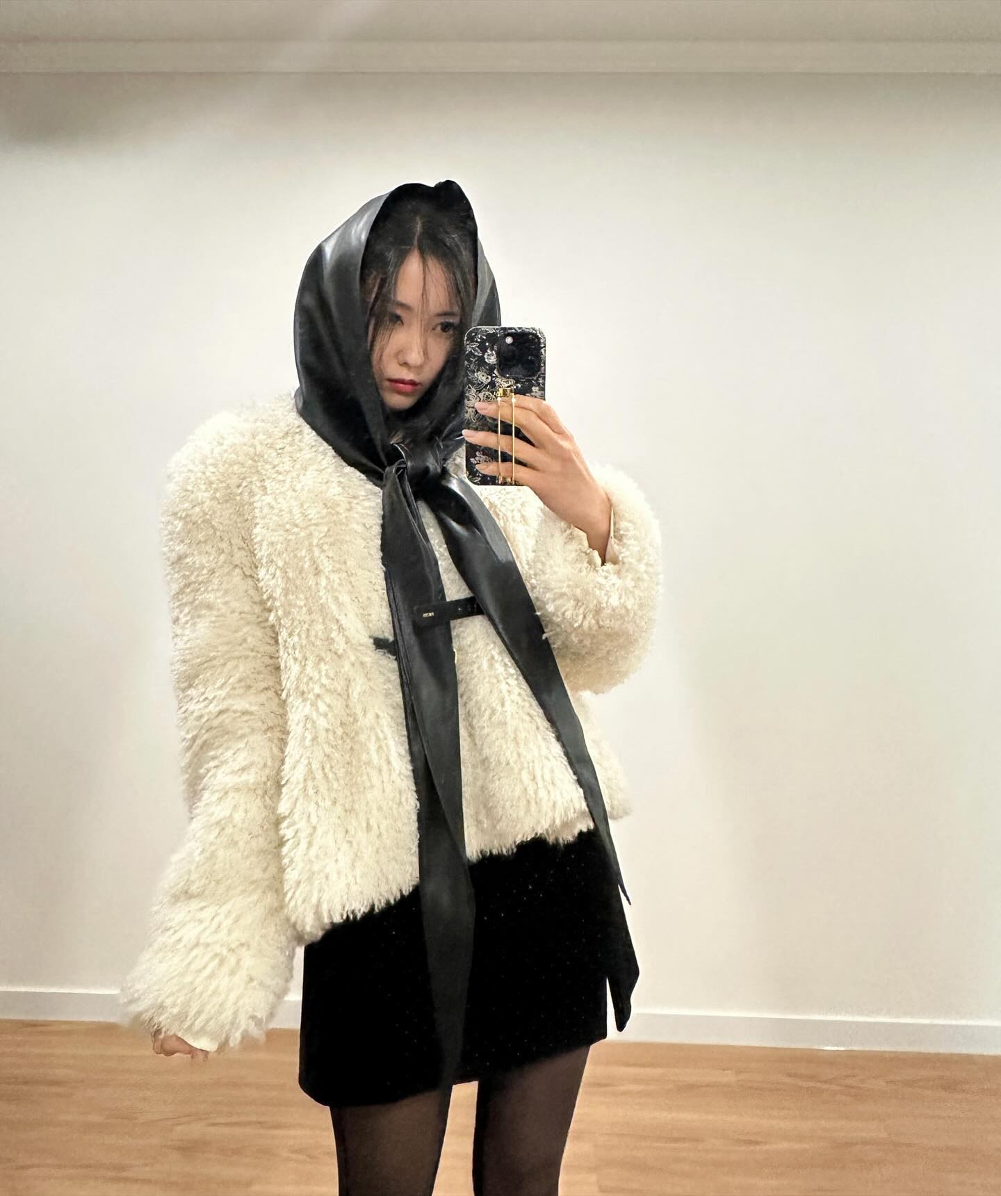 올겨울도 역시 뽀글이 시즌☁️
편하게 입고 싶은 날엔 뽀글이 하나만 걸쳐도 충분해🧸 이미지7