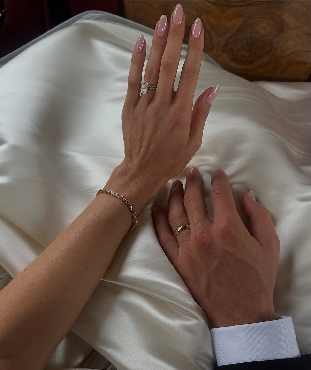 원컬러 네일이 예쁜 탓일까🤔
요즘엔 원컬러 네일만 보여👀🎀 이미지1