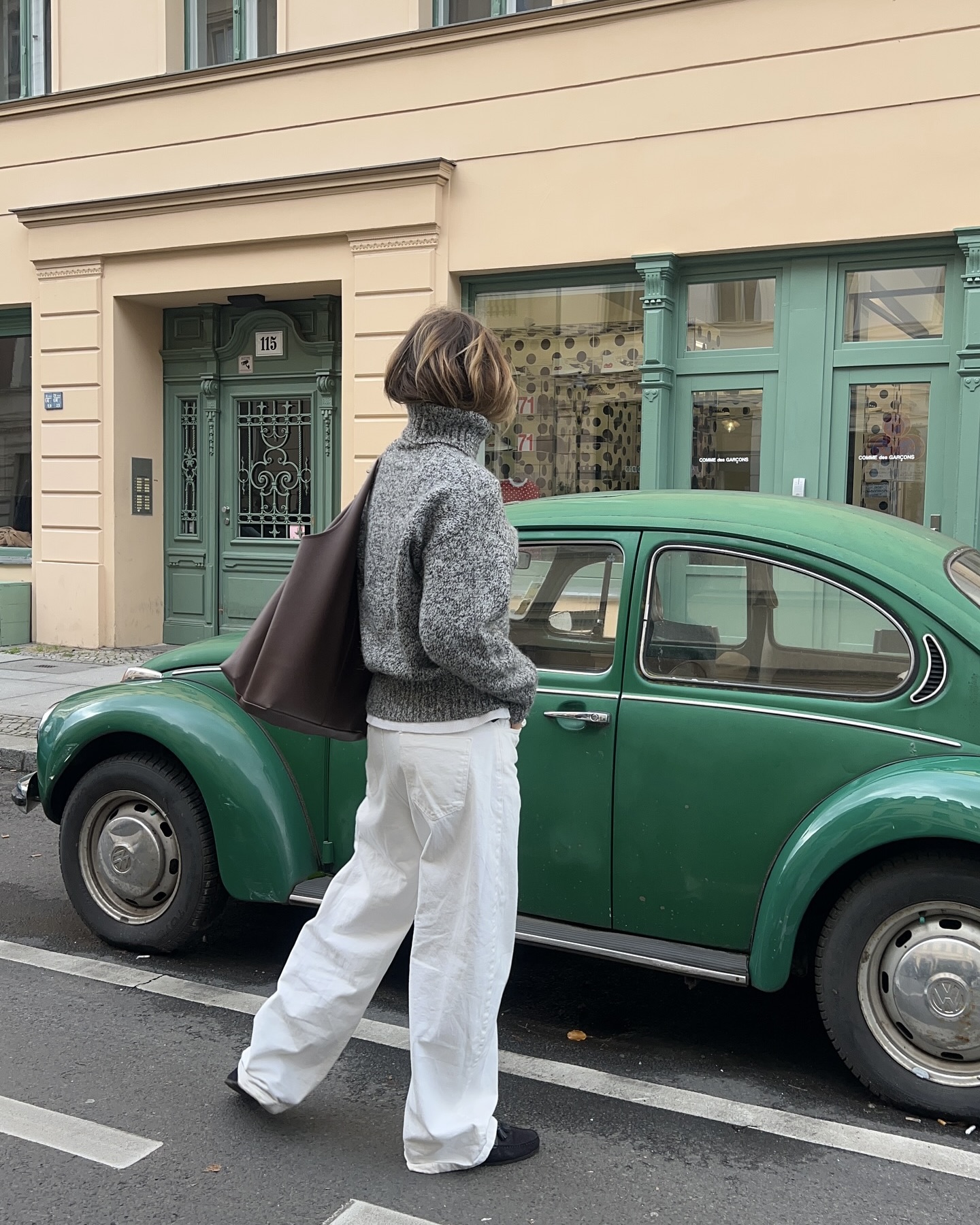 목도리 대신, 목폴라 하나면 충분💡
추운 날씨엔 목도리 대신 두꺼운 목폴라 니트를 입어보자🧶🪄 이미지6