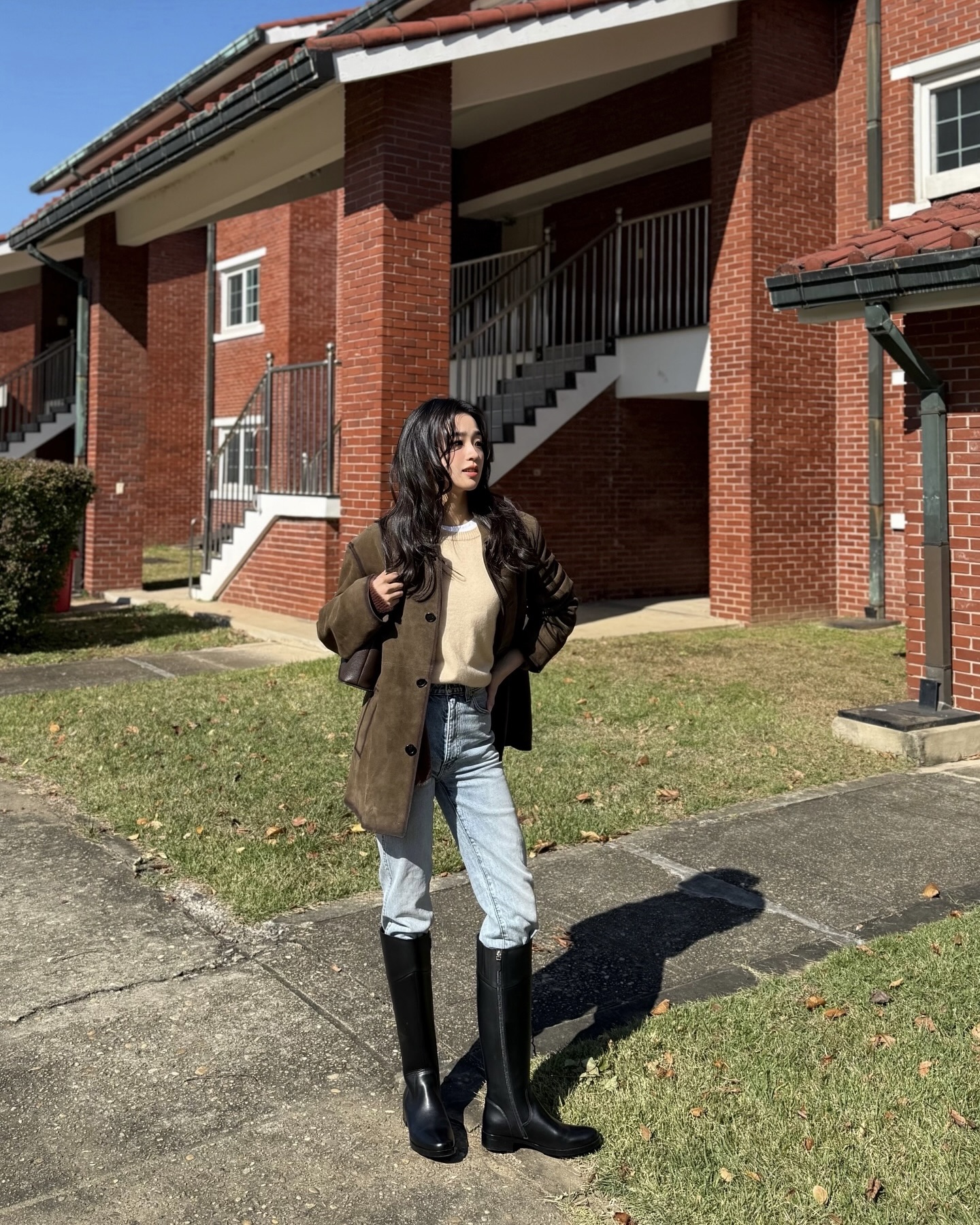 부츠 없는 겨울? 상상도 못해💭
세상 예뻐 보이는 롱부츠👢✨연말까지 분위기 꽉 잡아보자! 이미지5