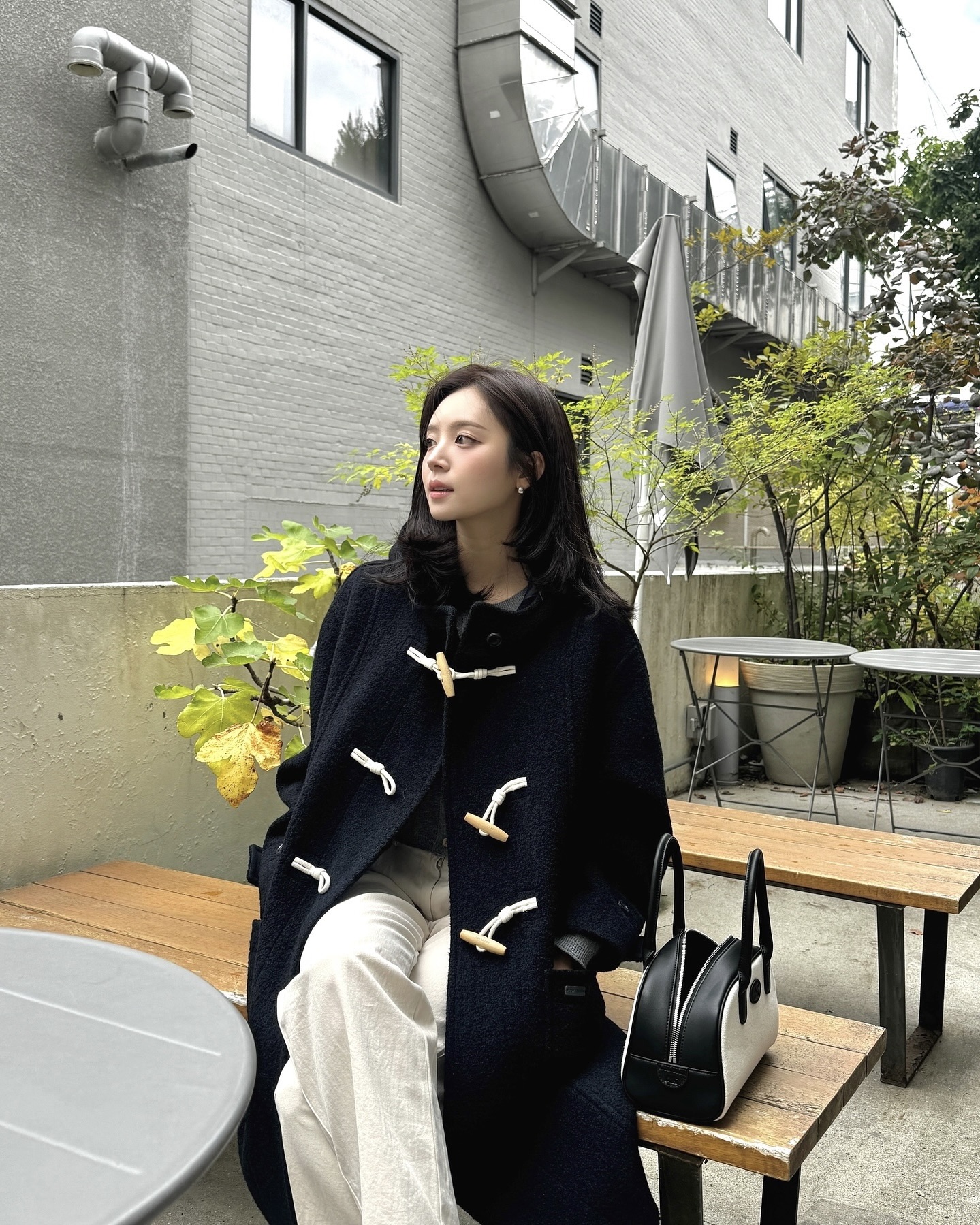 떡볶이 코트 좋아할 수밖에...💗
에겐녀들 필수 소장템💘💫떡볶이 코트 하나면 귀여움 2배! 이미지2