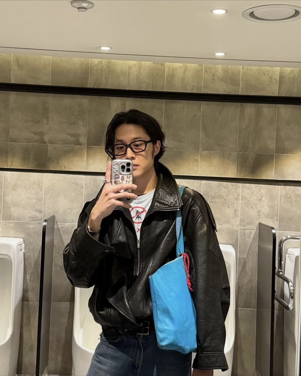 간편하게 레더집업 툭👀 이미지3