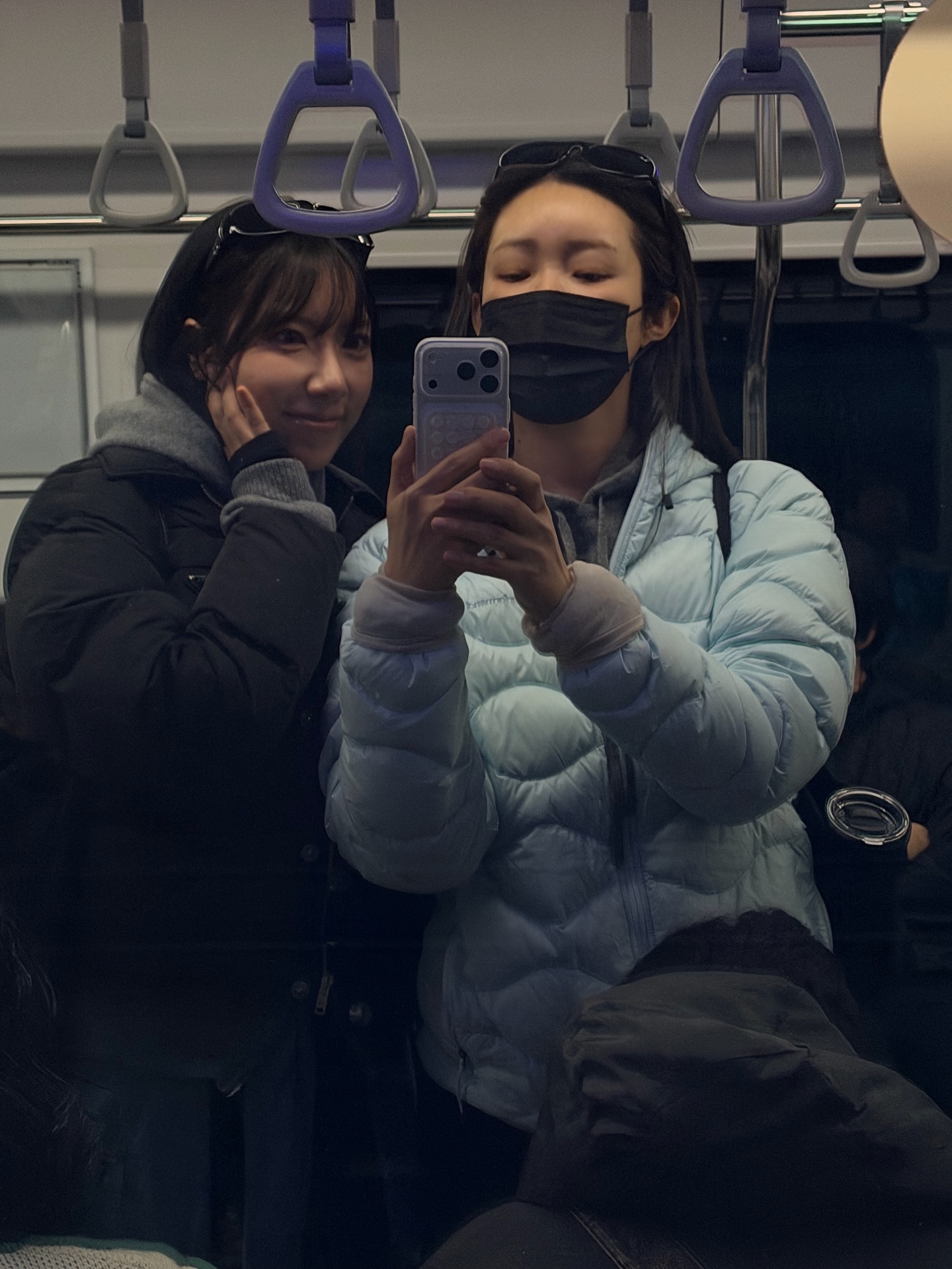 무거운 건 이제 그만✋
가볍고 따뜻한 경량 패딩으로 겨울 준비 완료🧤❄️ 이미지5